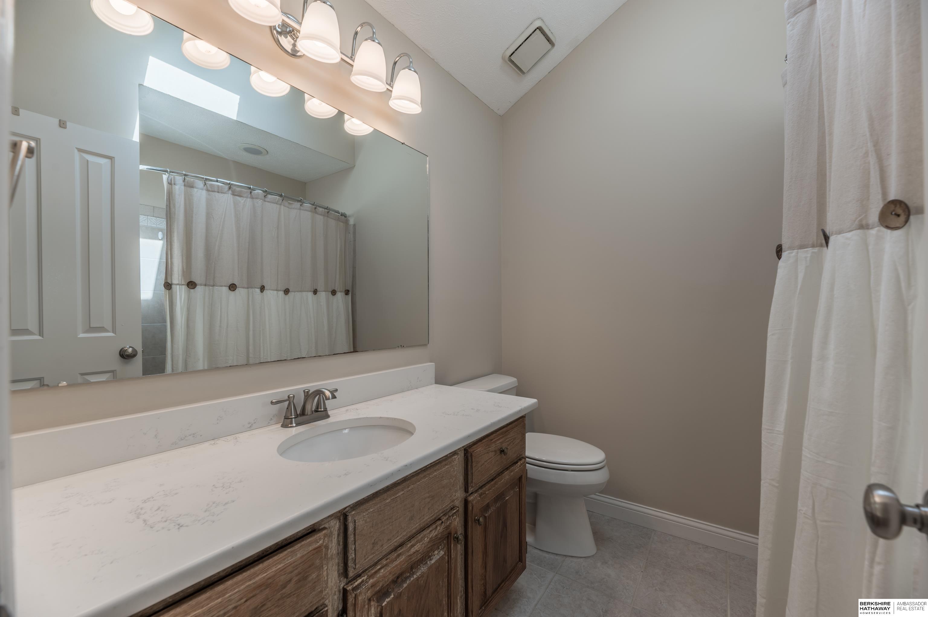 Papillion, Nebraska 68046, United States, 4 Bedrooms Bedrooms, ,3 BathroomsBathrooms,Residential,Active,165884