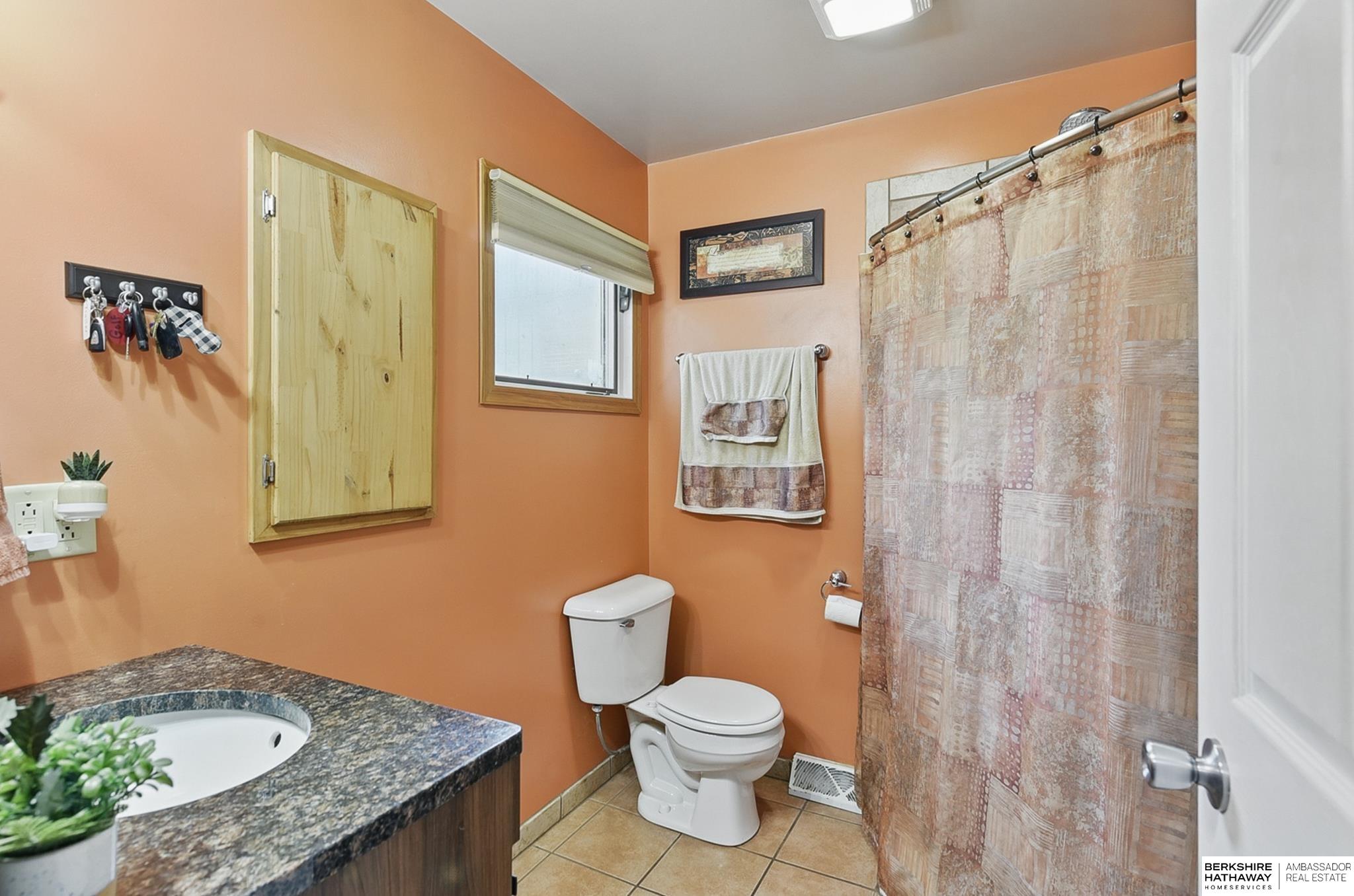 Arlington, Nebraska 68002, United States, 3 Bedrooms Bedrooms, ,2 BathroomsBathrooms,Residential,Pending,135142