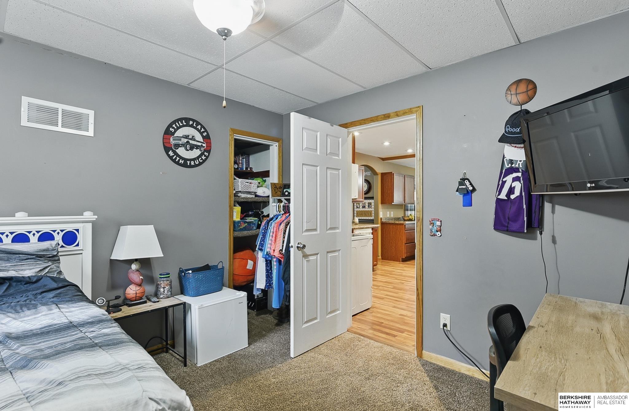 Arlington, Nebraska 68002, United States, 3 Bedrooms Bedrooms, ,2 BathroomsBathrooms,Residential,Pending,135142