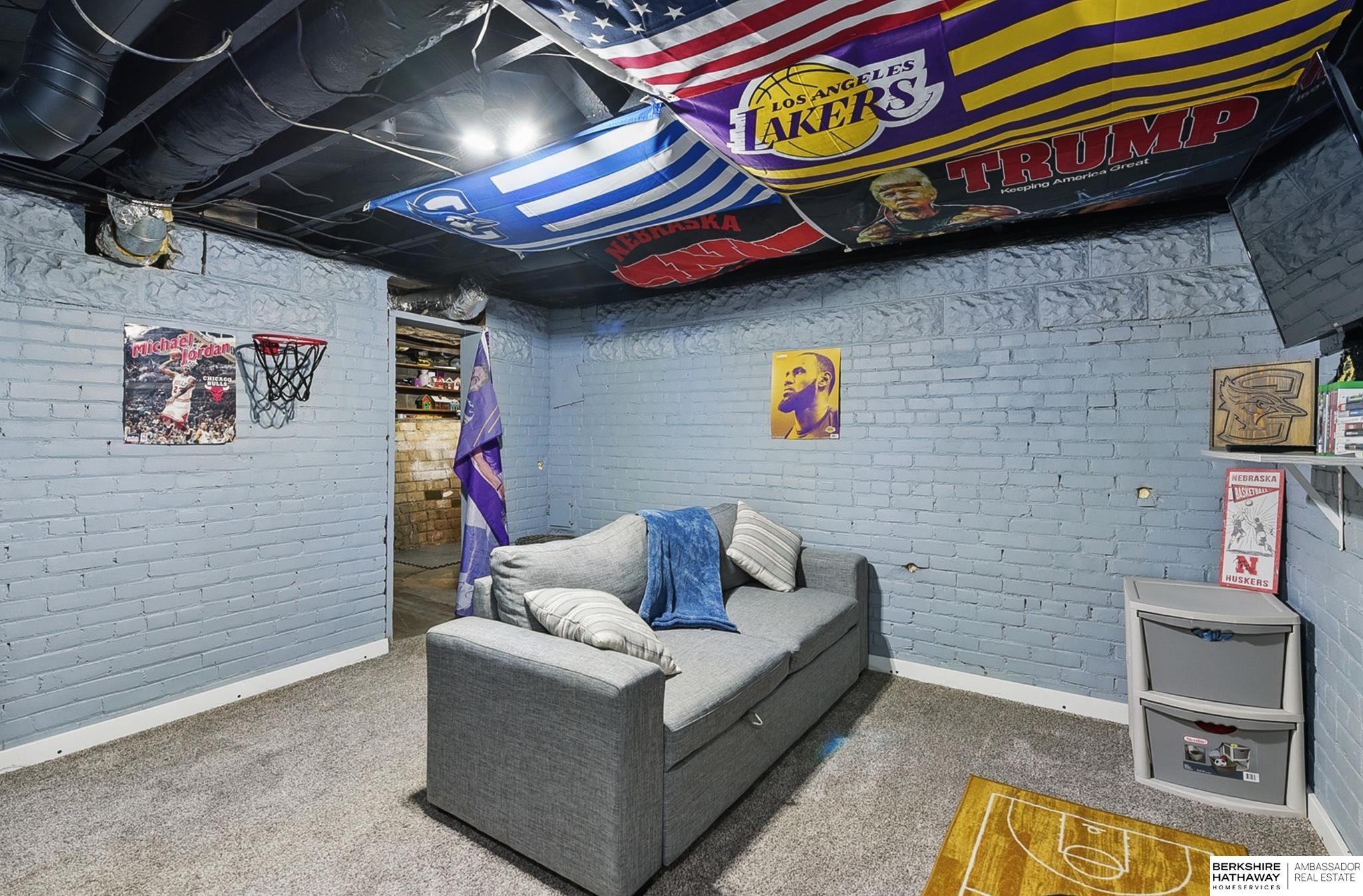 Arlington, Nebraska 68002, United States, 3 Bedrooms Bedrooms, ,2 BathroomsBathrooms,Residential,Pending,135142