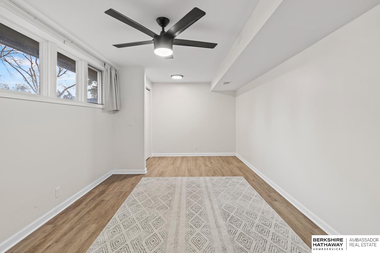 Omaha, Nebraska 68144, United States, 4 Bedrooms Bedrooms, ,2 BathroomsBathrooms,Residential,Active,239178