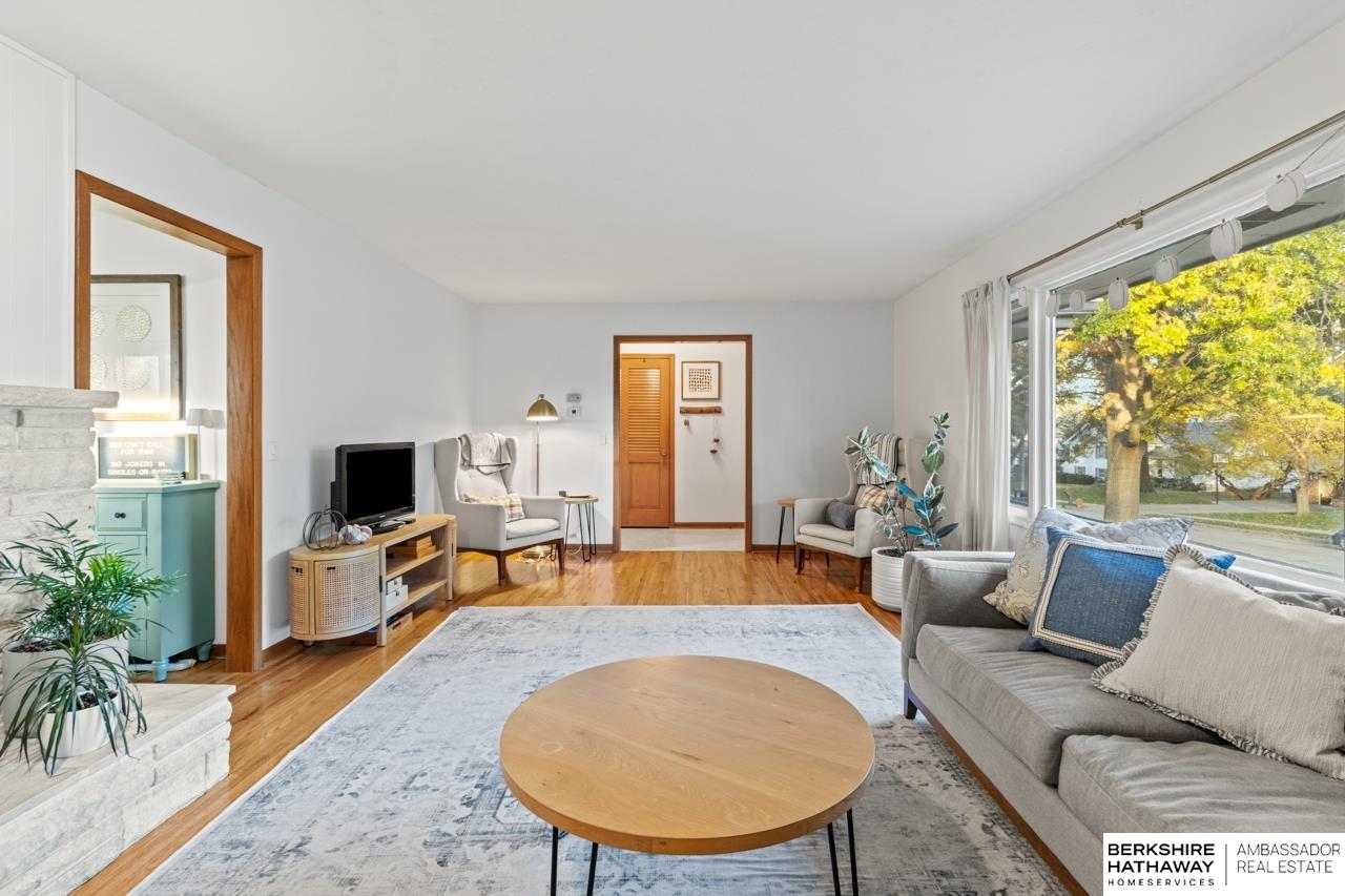 Omaha, Nebraska 68144, United States, 4 Bedrooms Bedrooms, ,2 BathroomsBathrooms,Residential,Active,239178