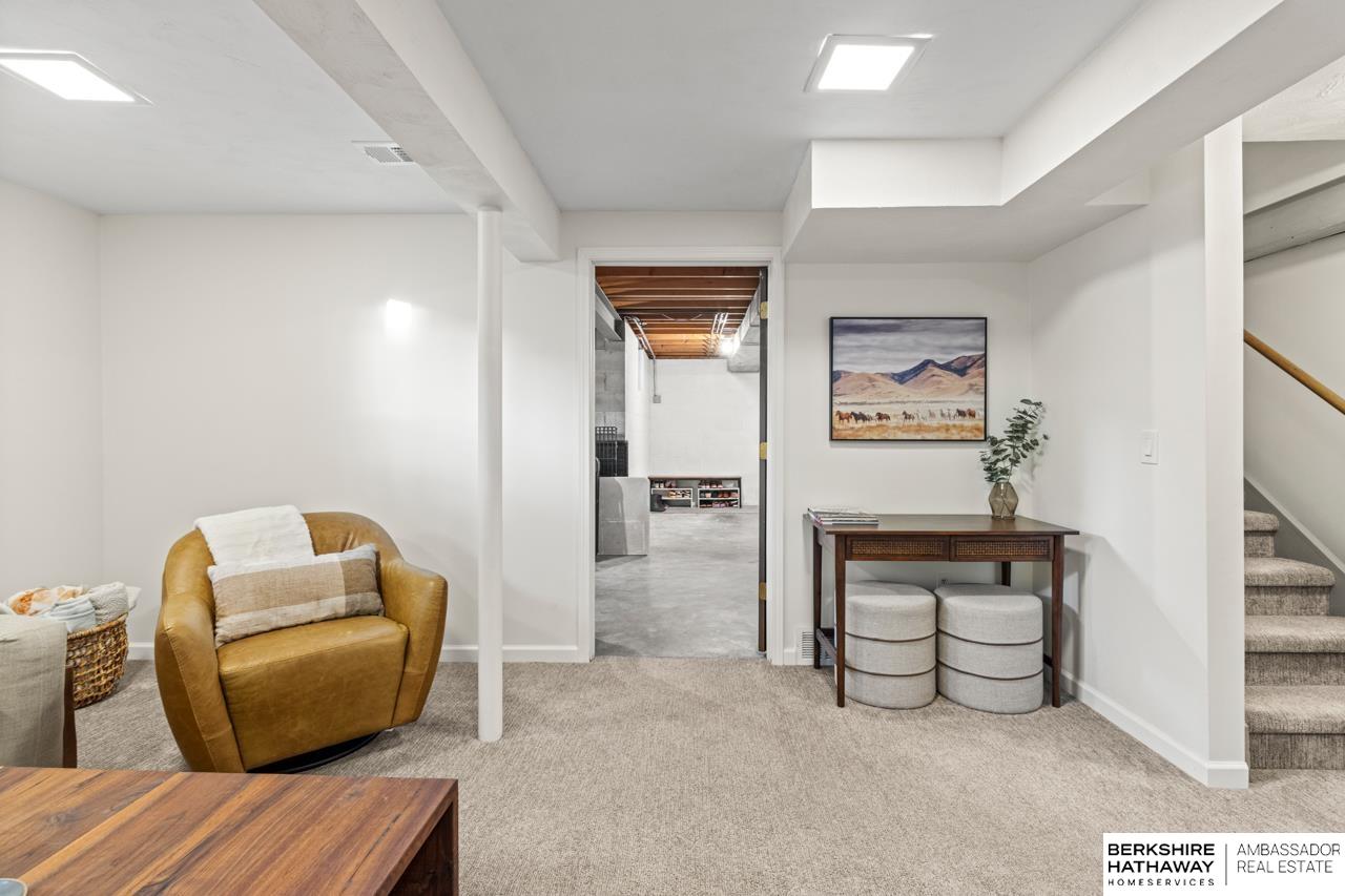 Omaha, Nebraska 68144, United States, 4 Bedrooms Bedrooms, ,2 BathroomsBathrooms,Residential,Active,239178