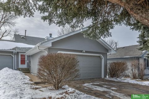 Photo of 15439 T Street, Omaha, NE 68137 (MLS # 22605014)