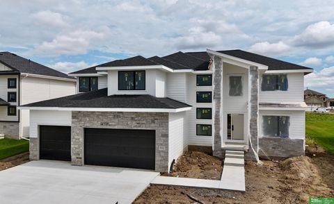 Photo of 5717 N 197th Avenue, Elkhorn, NE 68022 (MLS # 22526650)
