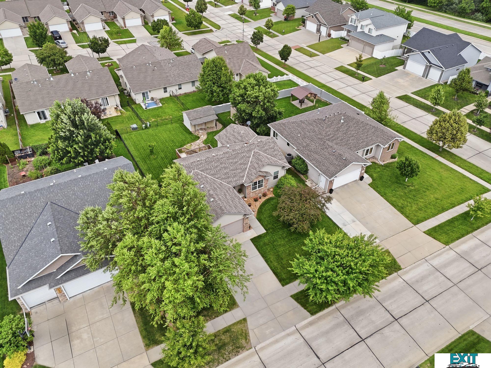1260 Morton Street - Photo 3