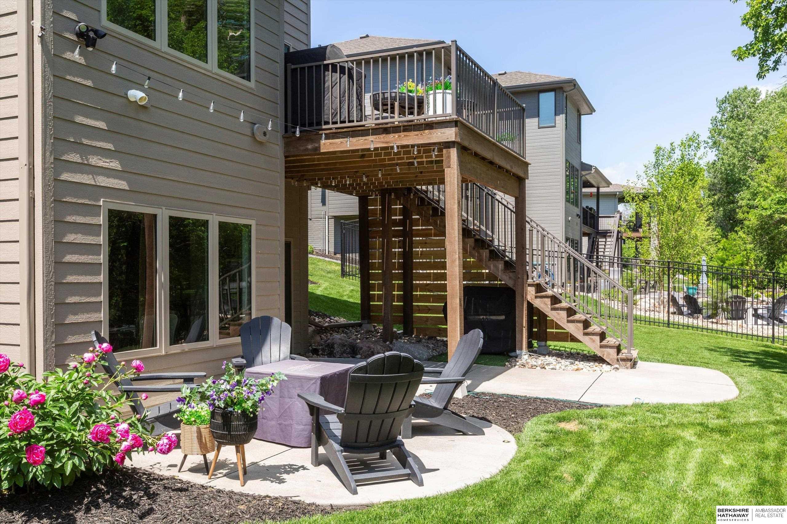 Elkhorn, Nebraska 68022, United States, 5 Bedrooms Bedrooms, ,4 BathroomsBathrooms,Residential,Active,140247