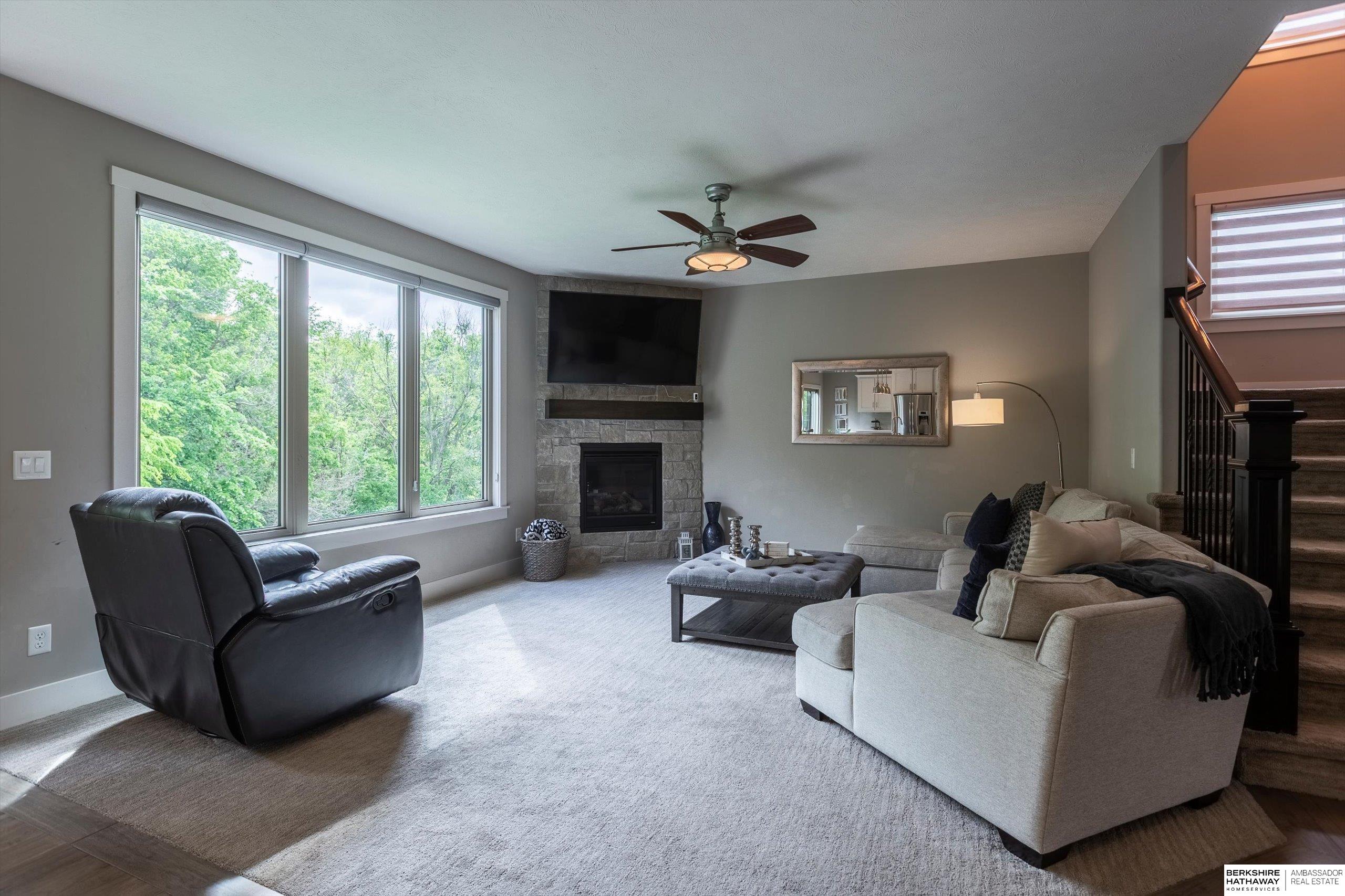 Elkhorn, Nebraska 68022, United States, 5 Bedrooms Bedrooms, ,4 BathroomsBathrooms,Residential,Active,140247