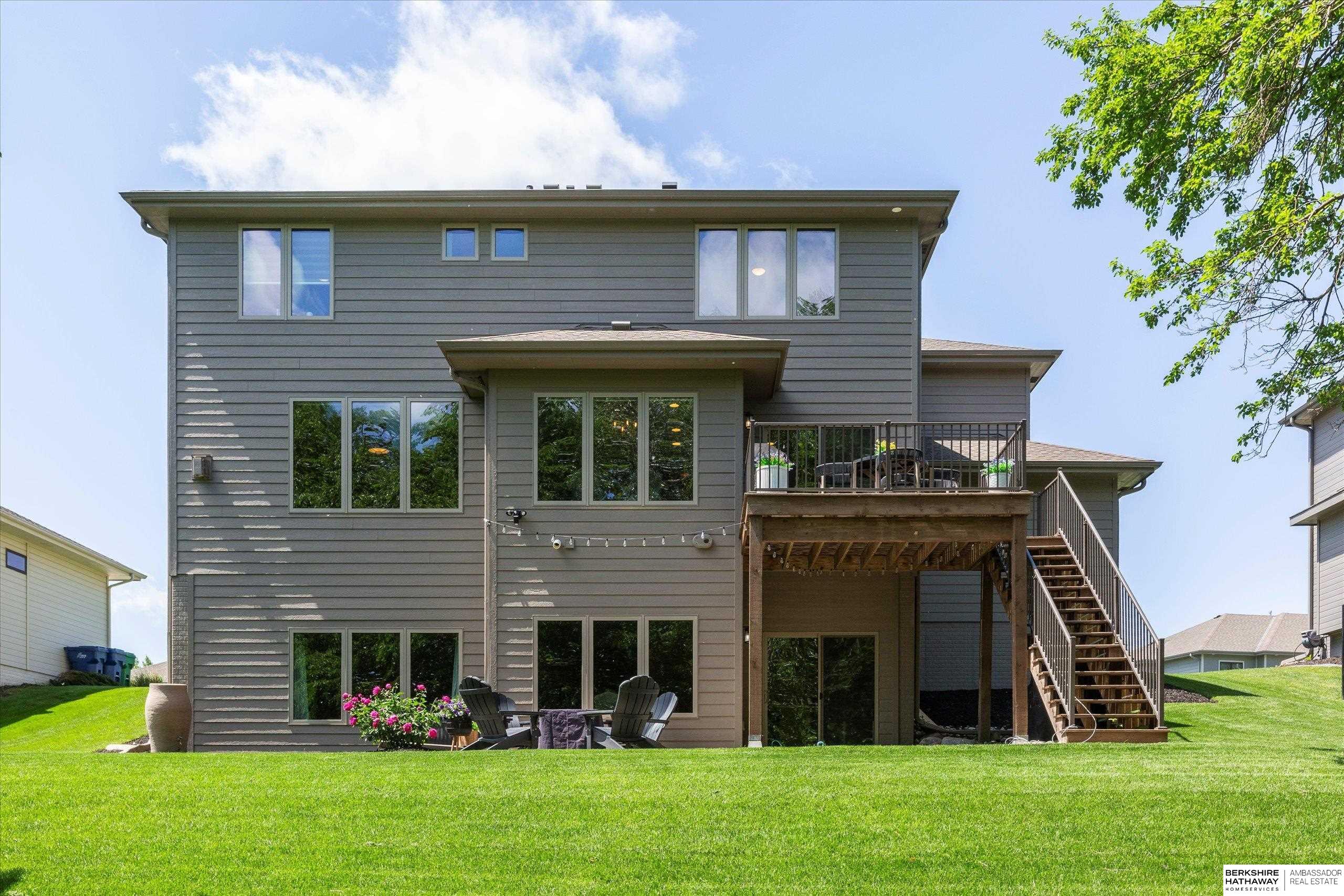 Elkhorn, Nebraska 68022, United States, 5 Bedrooms Bedrooms, ,4 BathroomsBathrooms,Residential,Active,140247