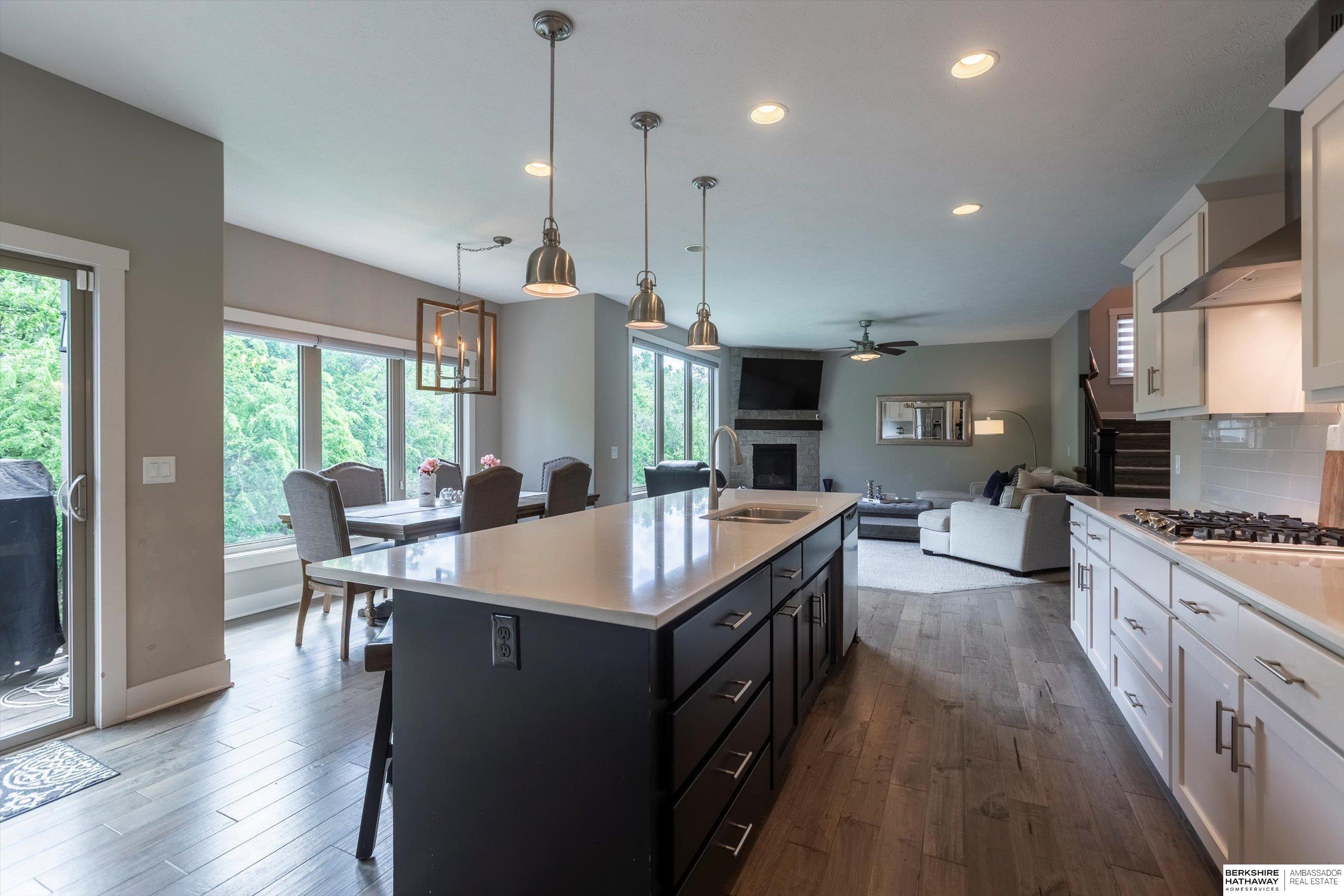 Elkhorn, Nebraska 68022, United States, 5 Bedrooms Bedrooms, ,4 BathroomsBathrooms,Residential,Active,140247