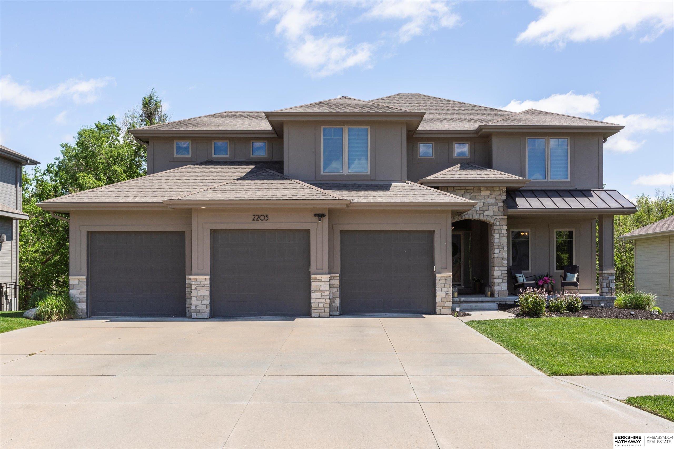 Elkhorn, Nebraska 68022, United States, 5 Bedrooms Bedrooms, ,4 BathroomsBathrooms,Residential,Active,140247 Elkhorn, Nebraska 68022, United States, 5 Bedrooms Bedrooms, ,4 BathroomsBathrooms,Residential,Active,140247