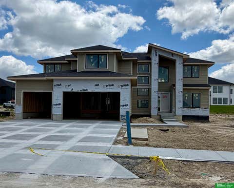 Photo of 5427 N 213th Avenue, Elkhorn, NE 68022 (MLS # 22620680)
