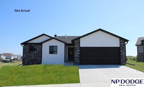 Photo of 7630 N 50th Street, Lincoln, NE 68514 (MLS # 22602946)