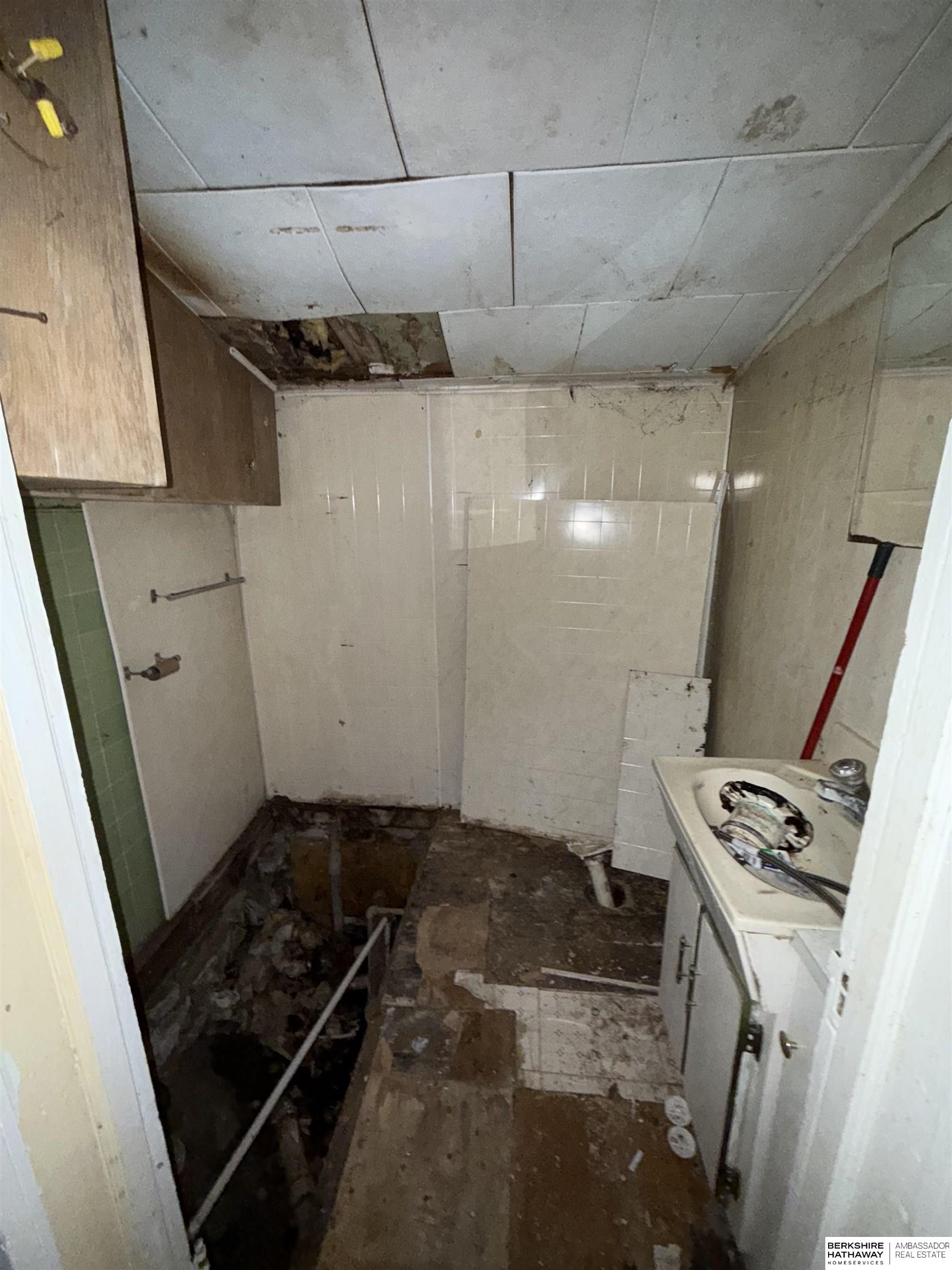 Syracuse, Nebraska 68446, United States, 1 Bedroom Bedrooms, ,1 BathroomBathrooms,Residential,Active,224606