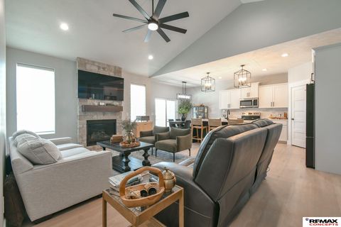 Photo of 8915 S 75th Street, Lincoln, NE 68516 (MLS # 22532748)