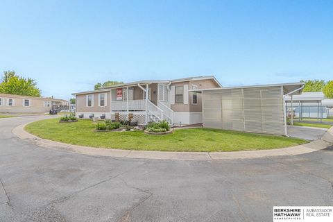 Photo of 15054 Howe Plaza #88, Omaha, NE 68144 (MLS # 22612574)