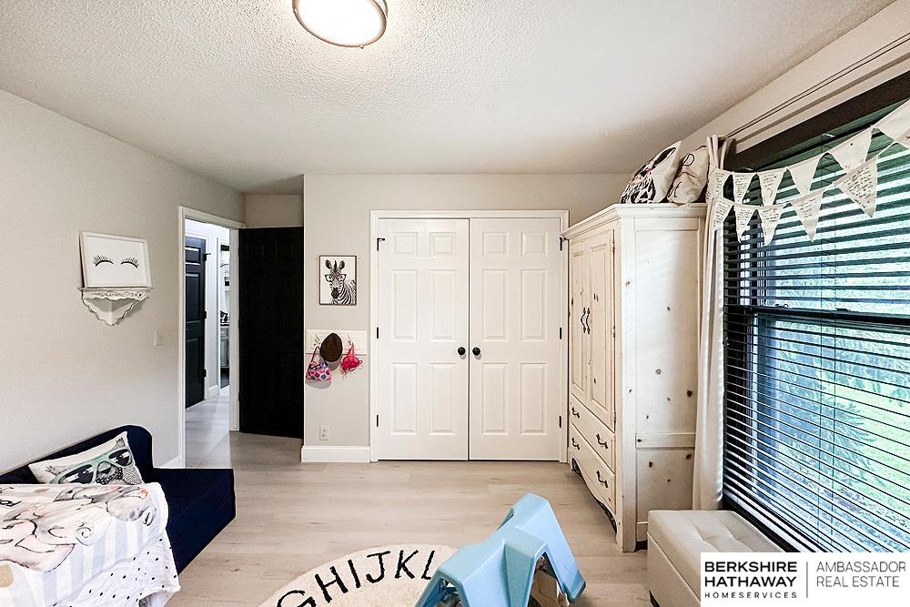 Omaha, Nebraska 68154, United States, 4 Bedrooms Bedrooms, ,2 BathroomsBathrooms,Residential,Active,187634