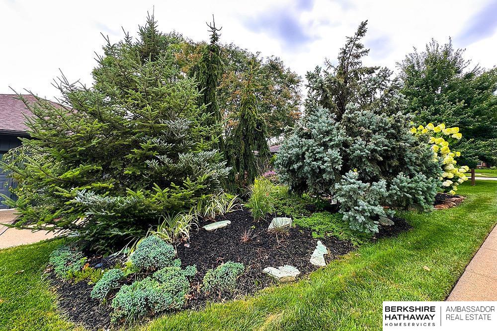 Omaha, Nebraska 68154, United States, 4 Bedrooms Bedrooms, ,2 BathroomsBathrooms,Residential,Active,187634