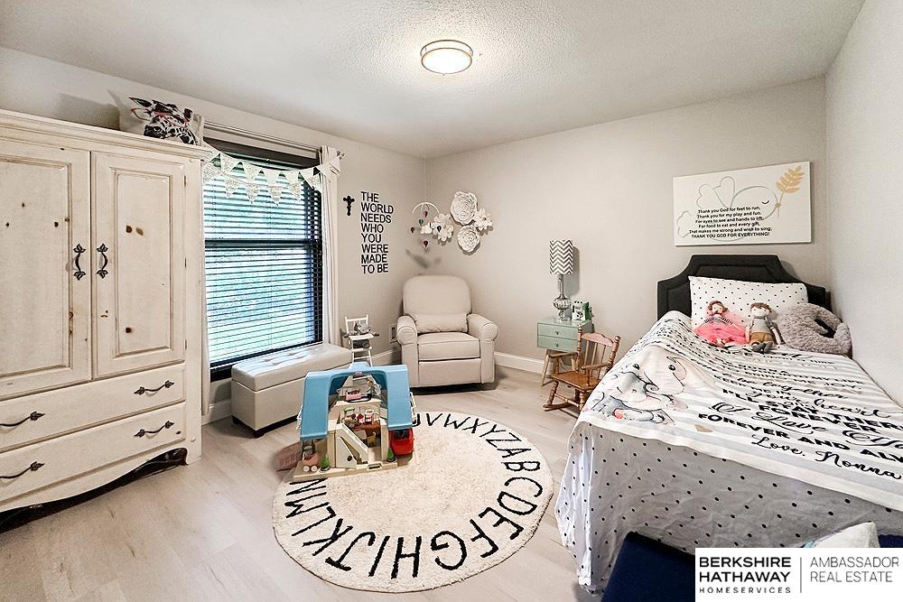 Omaha, Nebraska 68154, United States, 4 Bedrooms Bedrooms, ,2 BathroomsBathrooms,Residential,Active,187634