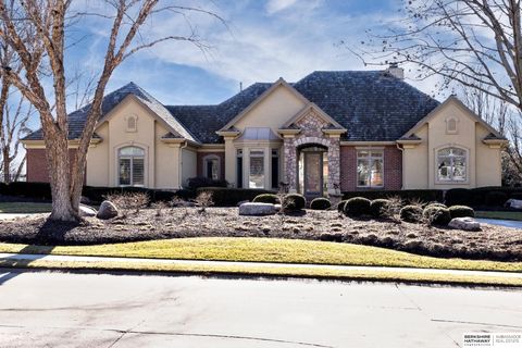 Photo of 13251 Hamilton Street, Omaha, NE 68154 (MLS # 22535262)