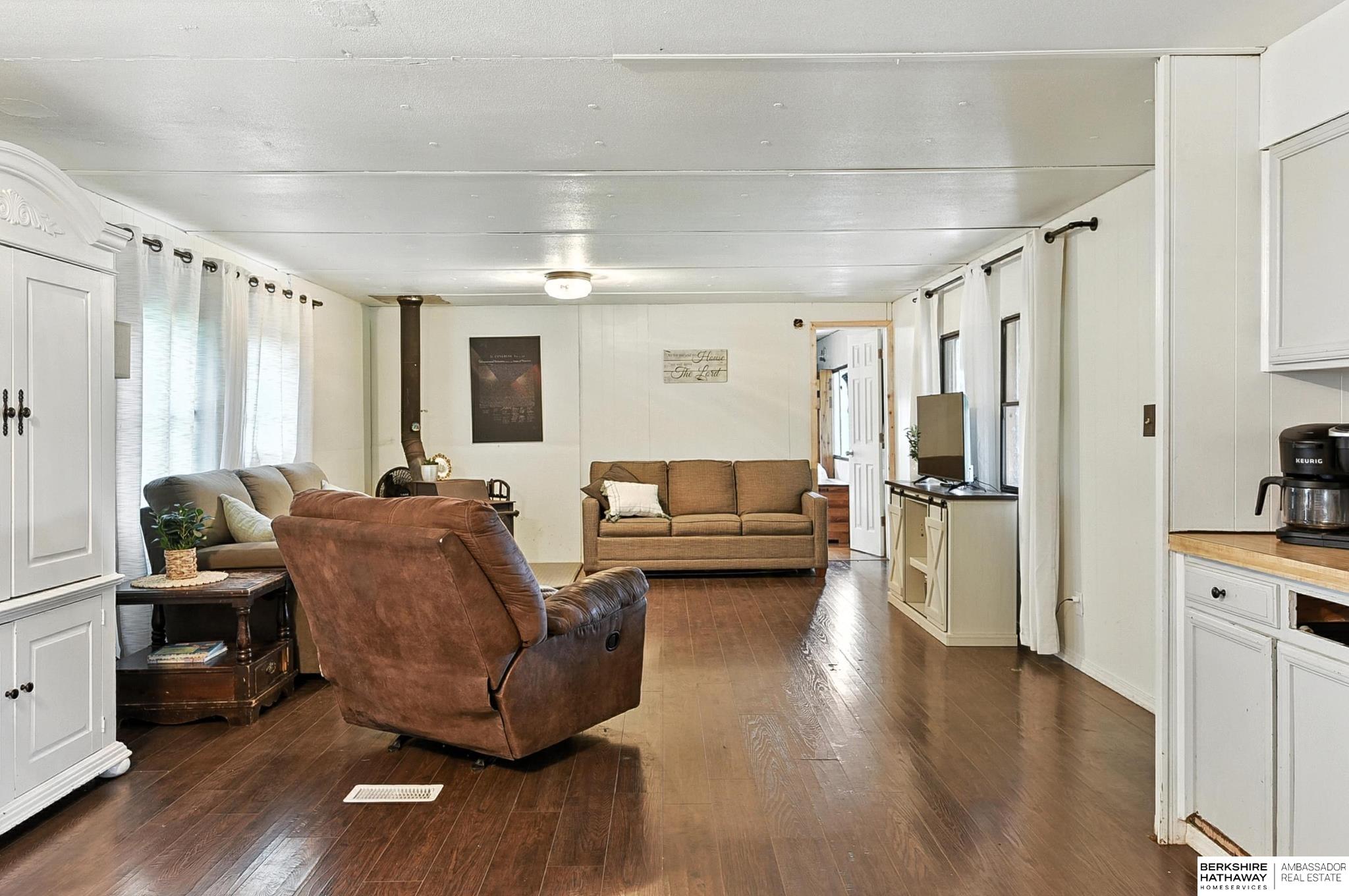 Decatur, Nebraska 68020, United States, 3 Bedrooms Bedrooms, ,2 BathroomsBathrooms,Residential,Active,190749