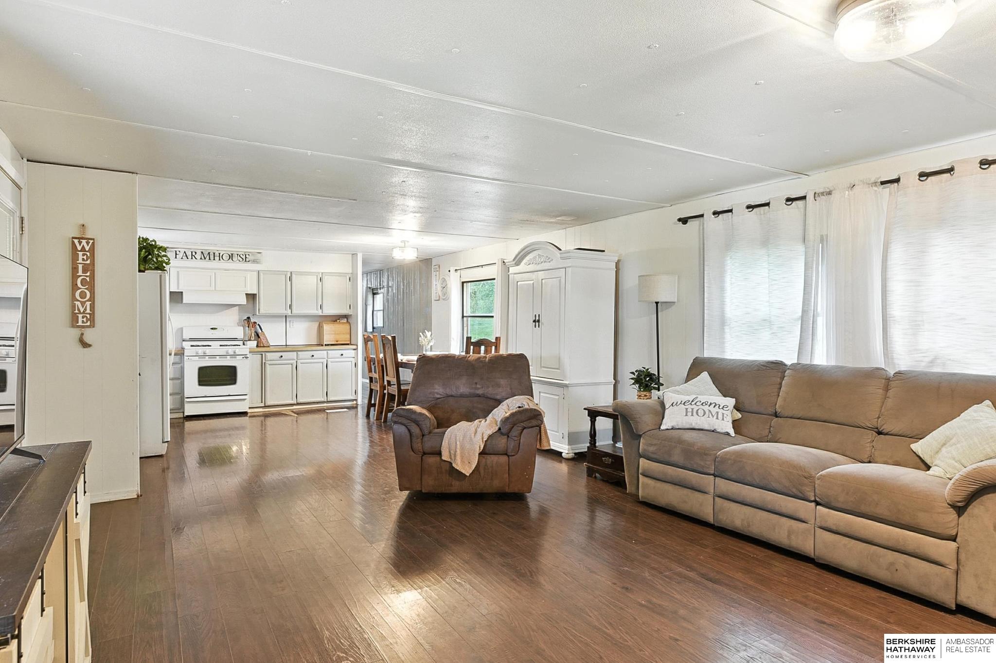 Decatur, Nebraska 68020, United States, 3 Bedrooms Bedrooms, ,2 BathroomsBathrooms,Residential,Active,190749