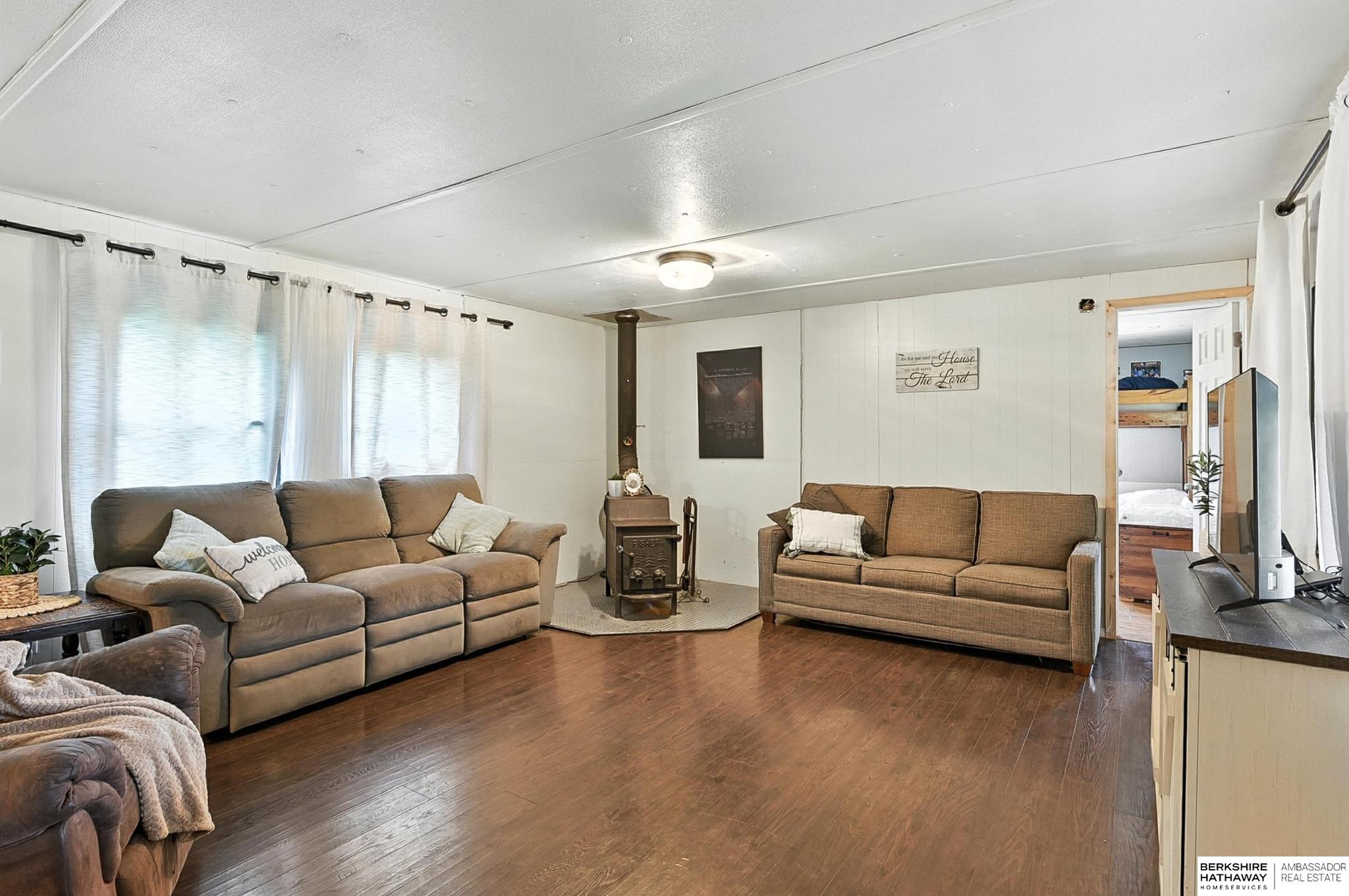 Decatur, Nebraska 68020, United States, 3 Bedrooms Bedrooms, ,2 BathroomsBathrooms,Residential,Active,190749