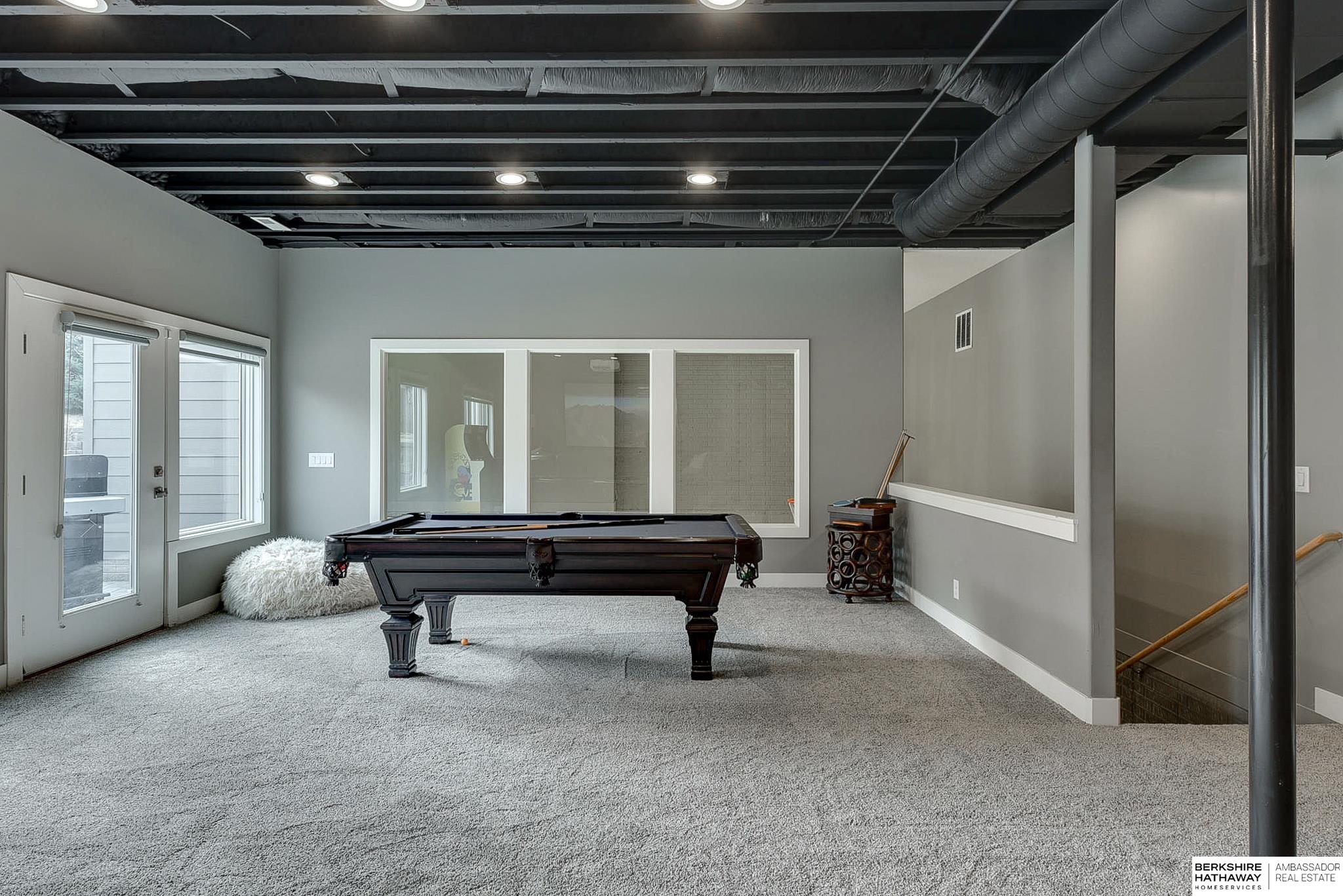 Elkhorn, Nebraska 68022, United States, 5 Bedrooms Bedrooms, ,4 BathroomsBathrooms,Residential,Active,121737