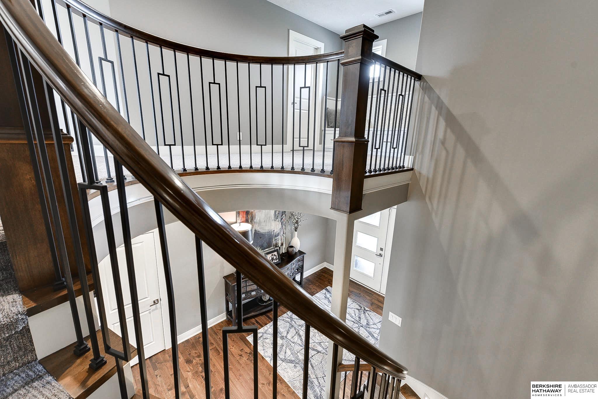 Elkhorn, Nebraska 68022, United States, 5 Bedrooms Bedrooms, ,4 BathroomsBathrooms,Residential,Active,121737