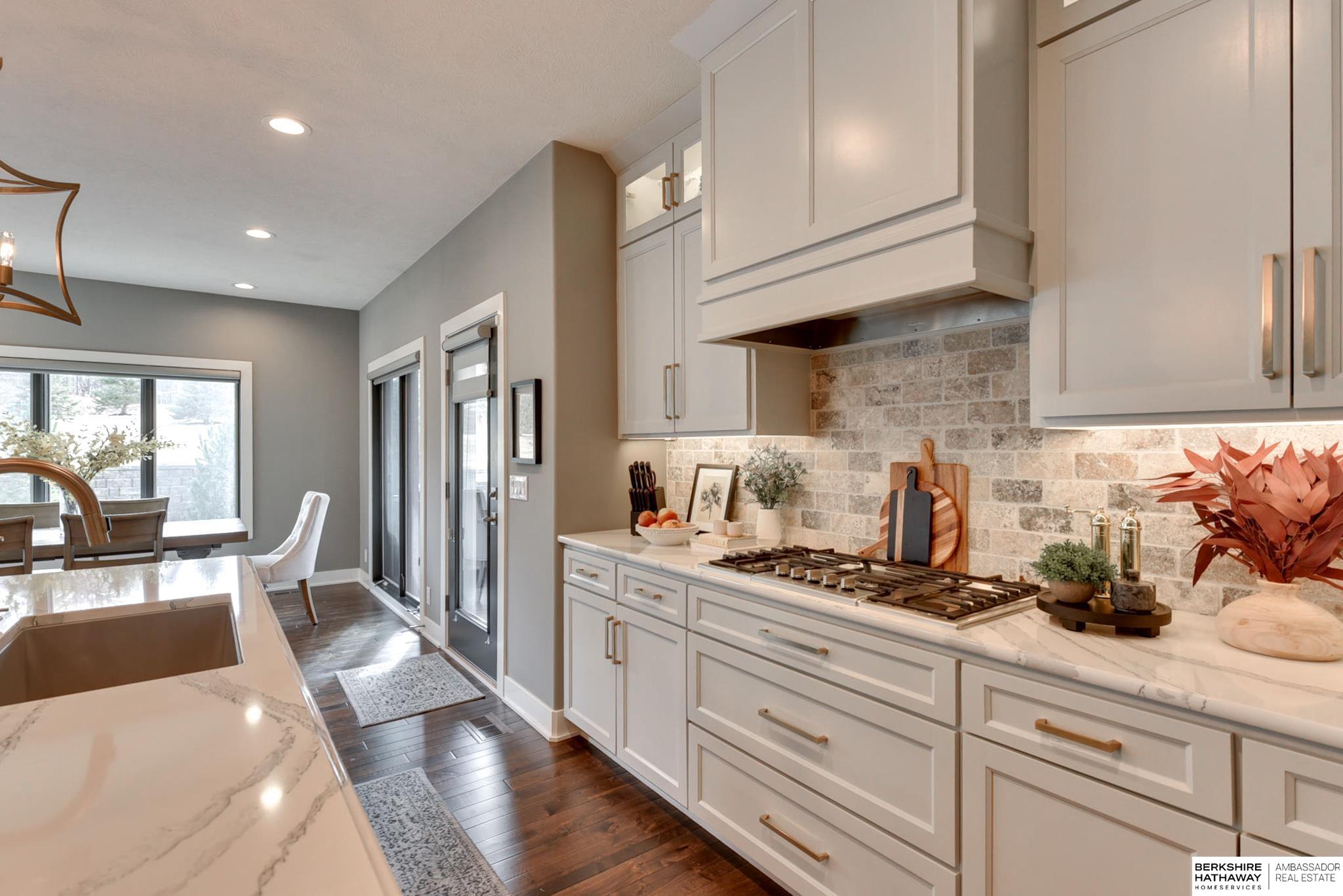 Elkhorn, Nebraska 68022, United States, 5 Bedrooms Bedrooms, ,4 BathroomsBathrooms,Residential,Active,121737