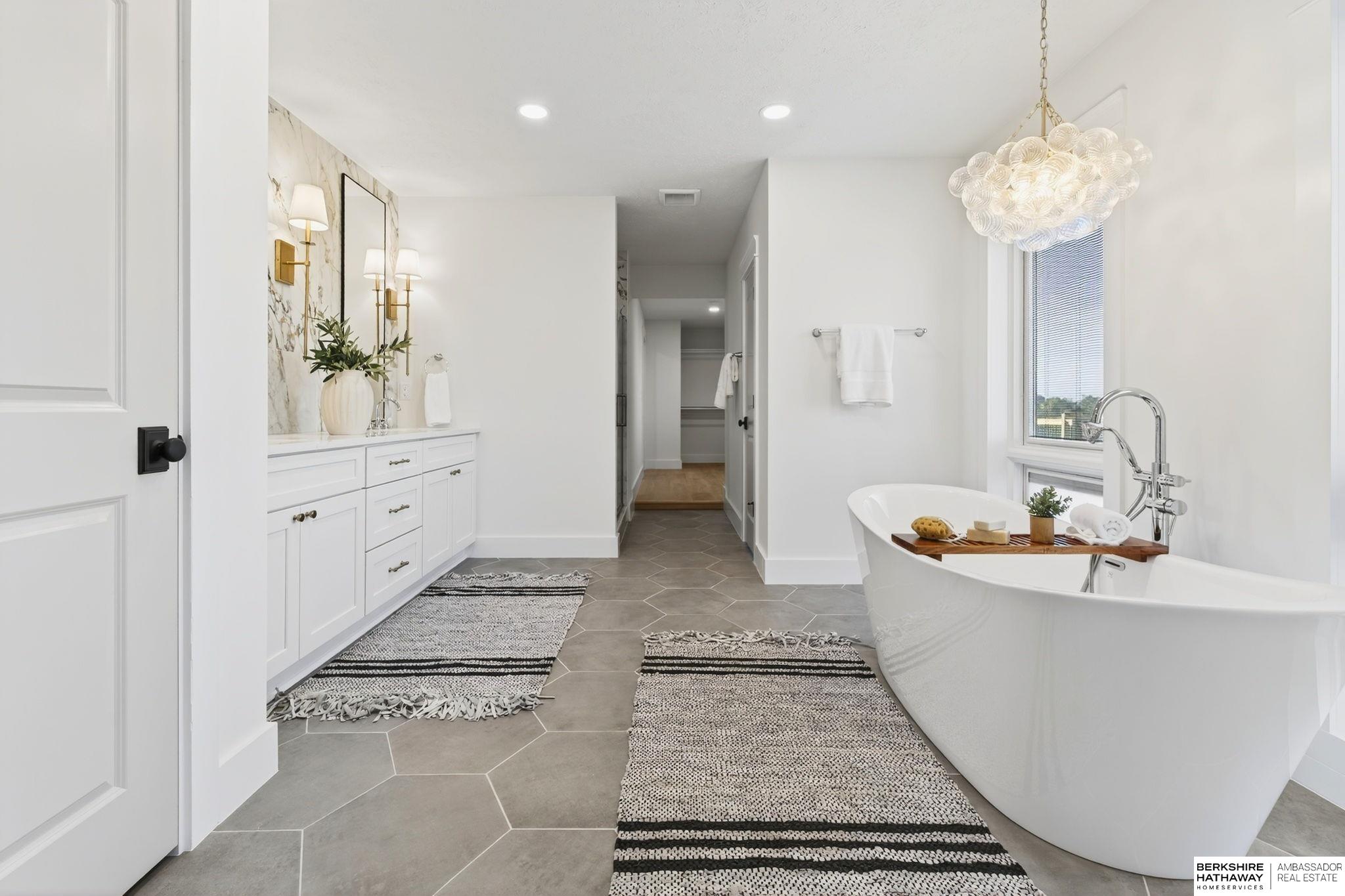 Gretna, Nebraska 68028, United States, 6 Bedrooms Bedrooms, ,5 BathroomsBathrooms,Residential,Active,228459