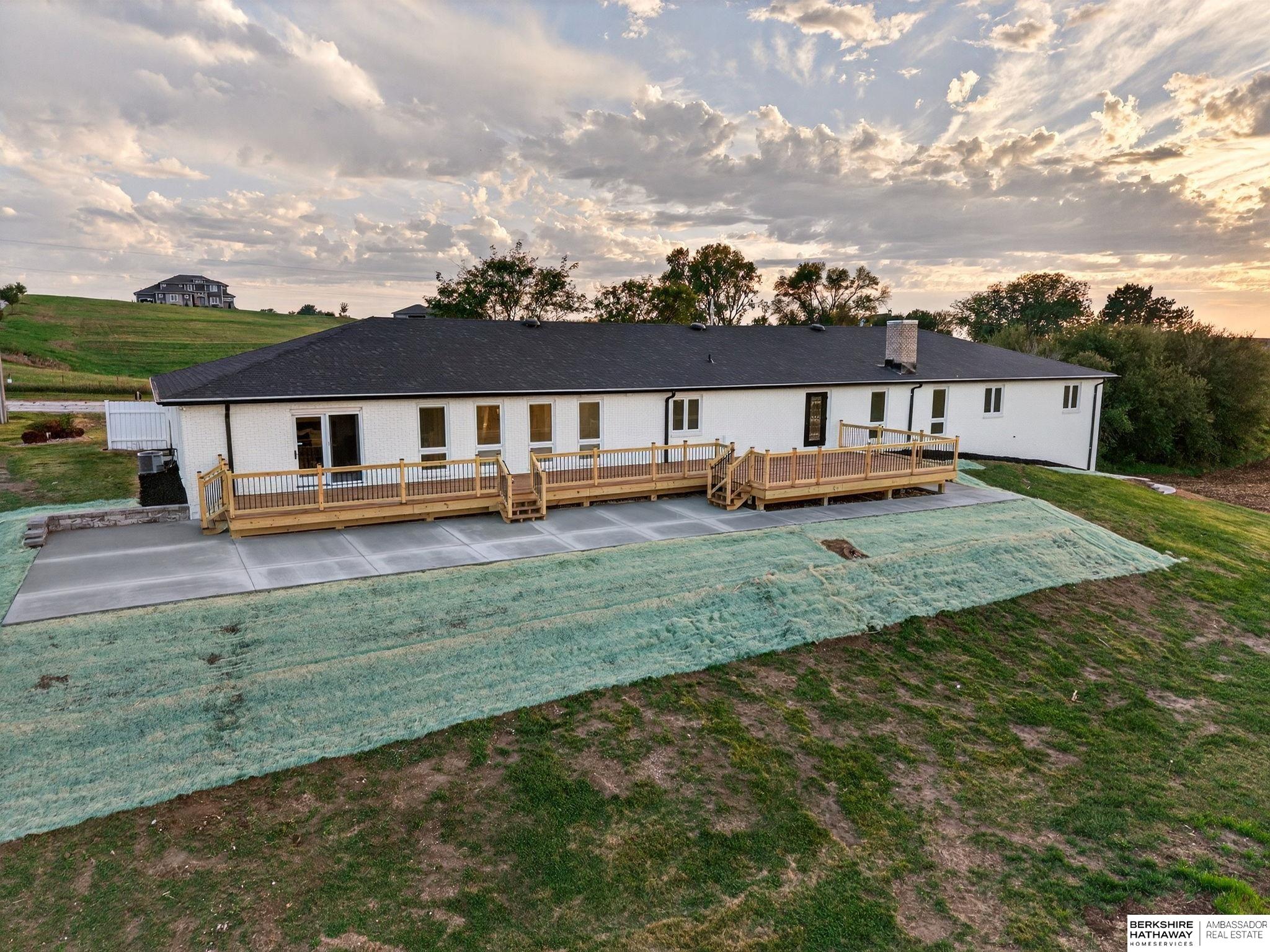 Gretna, Nebraska 68028, United States, 6 Bedrooms Bedrooms, ,5 BathroomsBathrooms,Residential,Active,228459