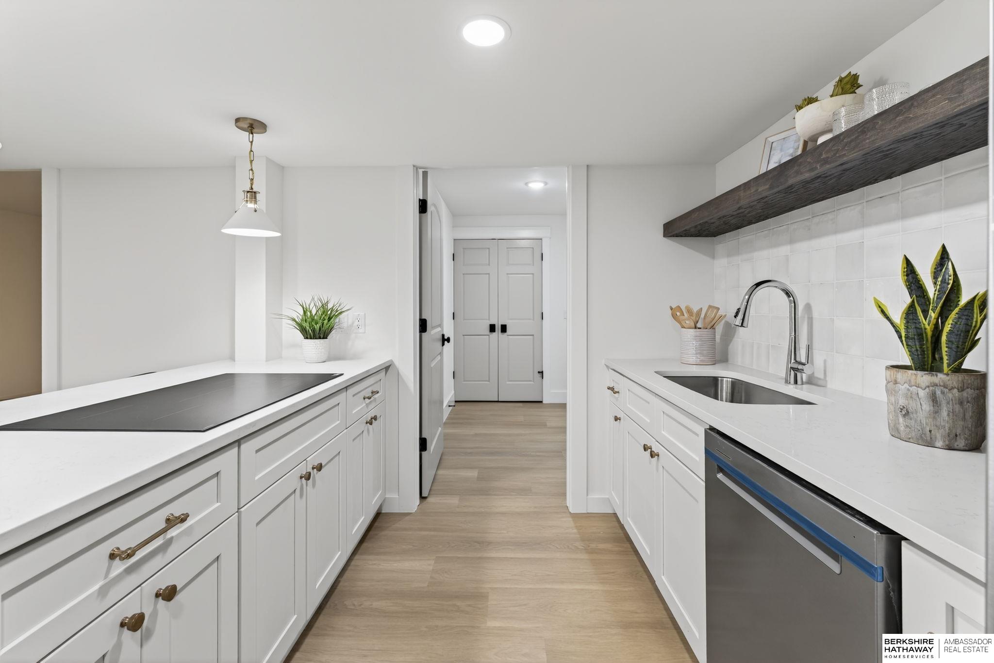 Gretna, Nebraska 68028, United States, 6 Bedrooms Bedrooms, ,5 BathroomsBathrooms,Residential,Active,228459