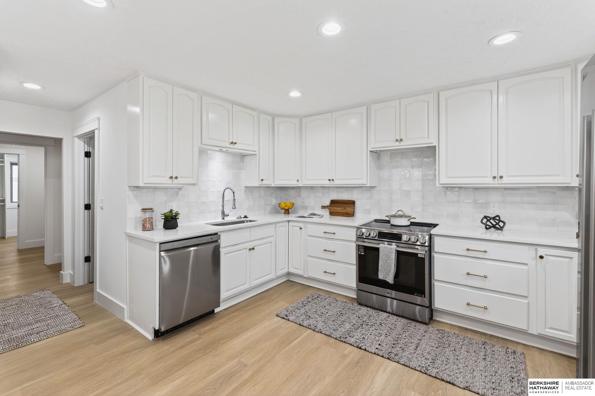 Gretna, Nebraska 68028, United States, 6 Bedrooms Bedrooms, ,5 BathroomsBathrooms,Residential,Active,228459