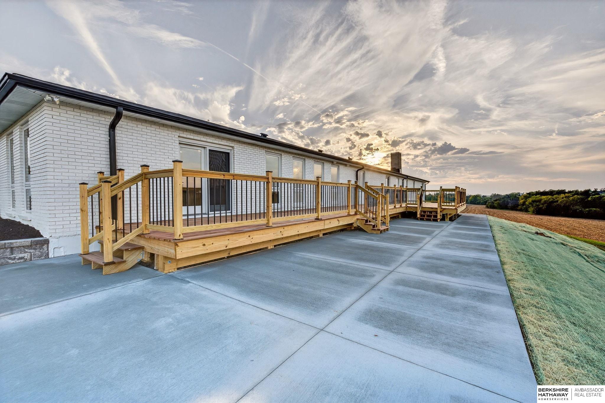 Gretna, Nebraska 68028, United States, 6 Bedrooms Bedrooms, ,5 BathroomsBathrooms,Residential,Active,228459