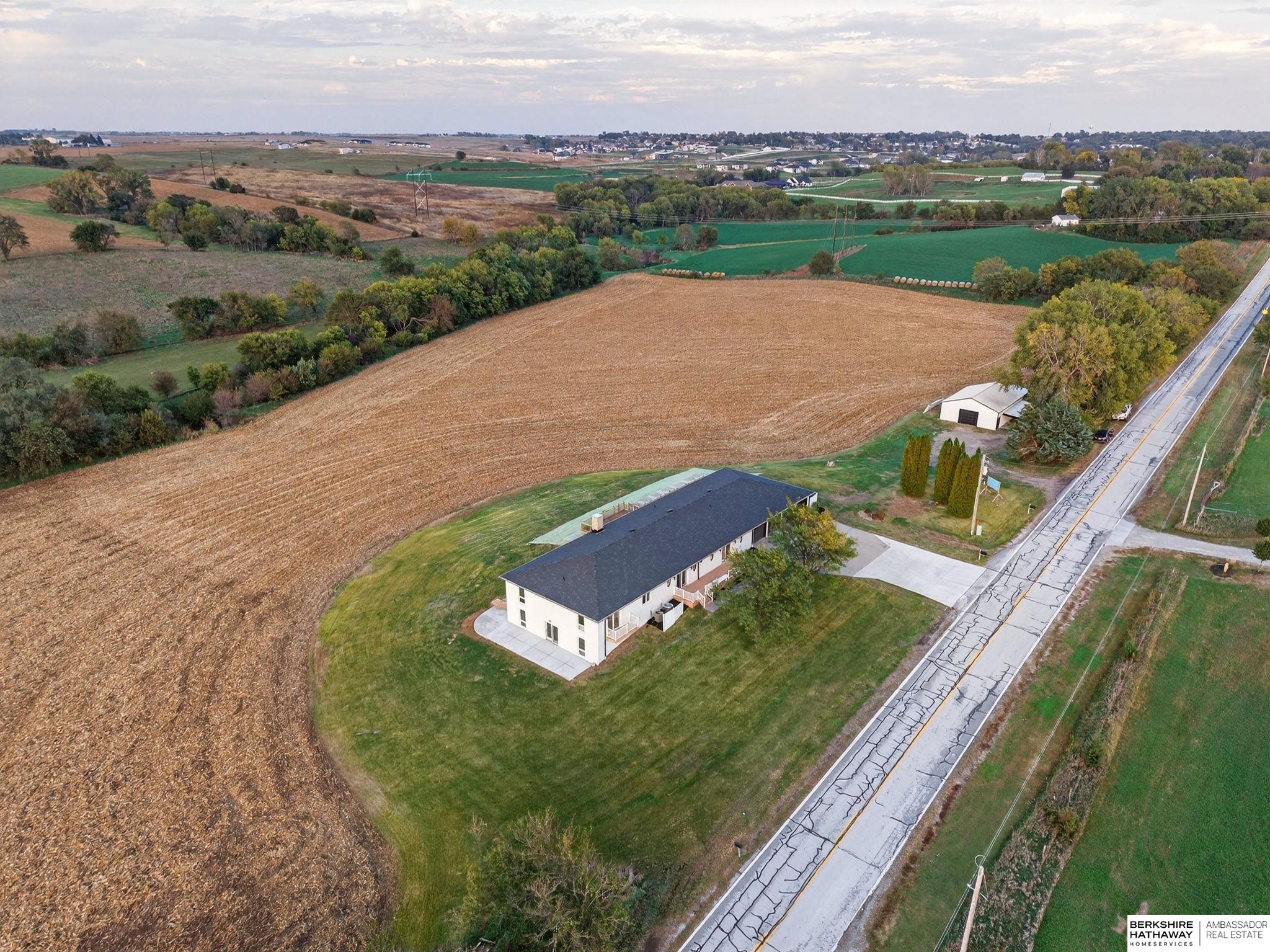 Gretna, Nebraska 68028, United States, 6 Bedrooms Bedrooms, ,5 BathroomsBathrooms,Residential,Active,228459