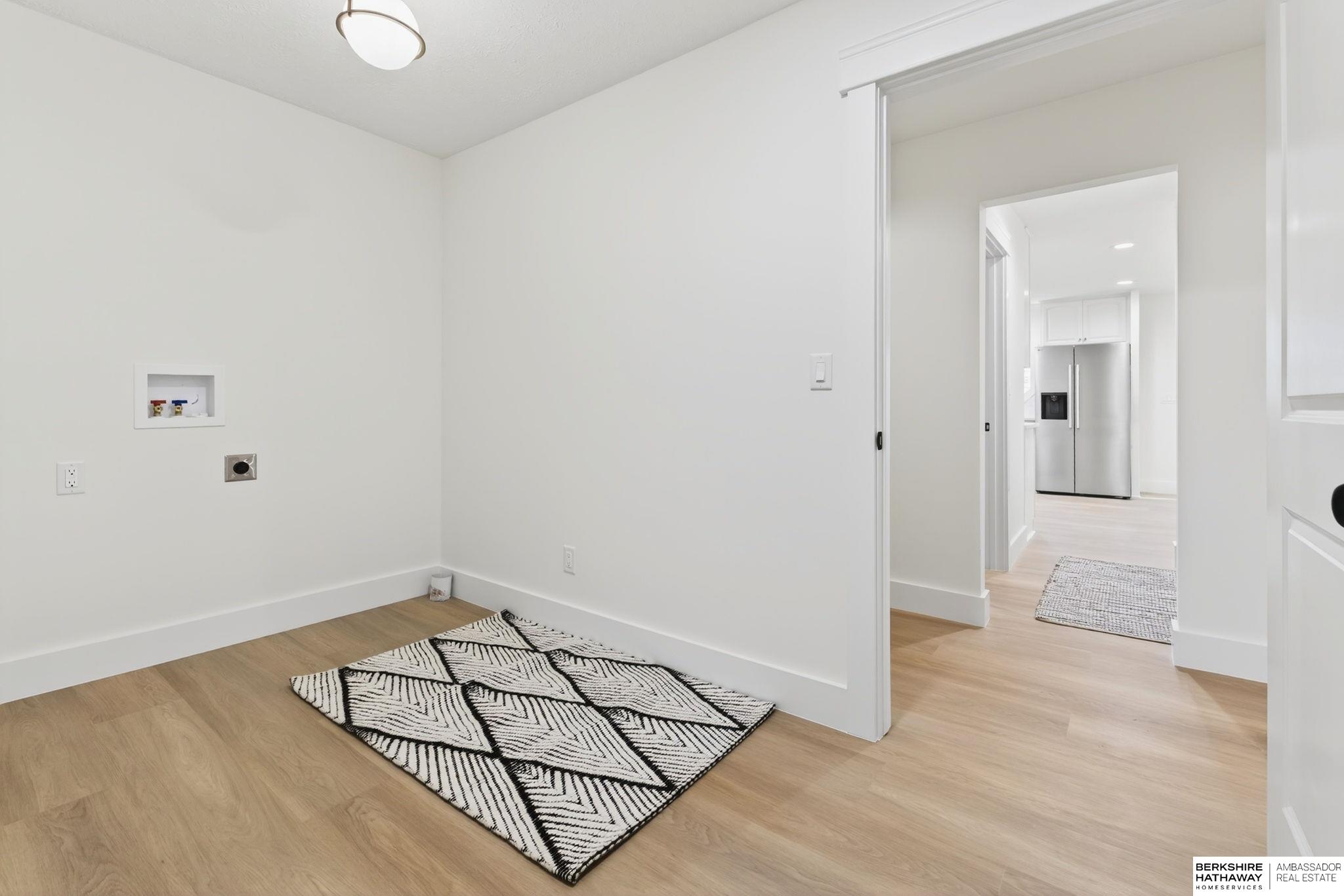 Gretna, Nebraska 68028, United States, 6 Bedrooms Bedrooms, ,5 BathroomsBathrooms,Residential,Active,228459