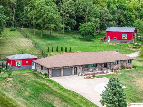 Photo of 2411 Highway 30 Highway, Missouri Valley, IA 51555 (MLS # 22628588)