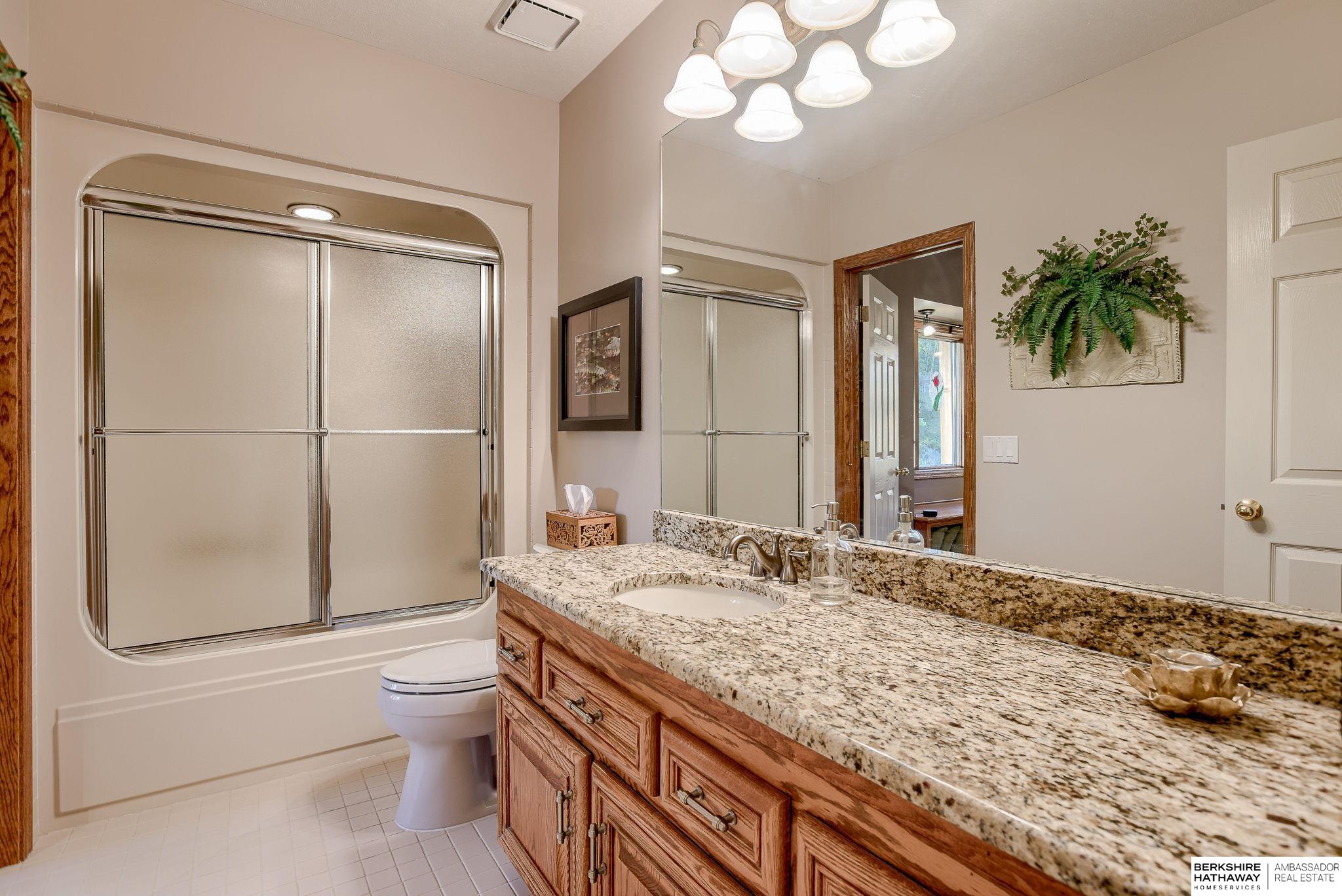 Springfield, Nebraska 68059, United States, 3 Bedrooms Bedrooms, ,4 BathroomsBathrooms,Residential,Active,122014