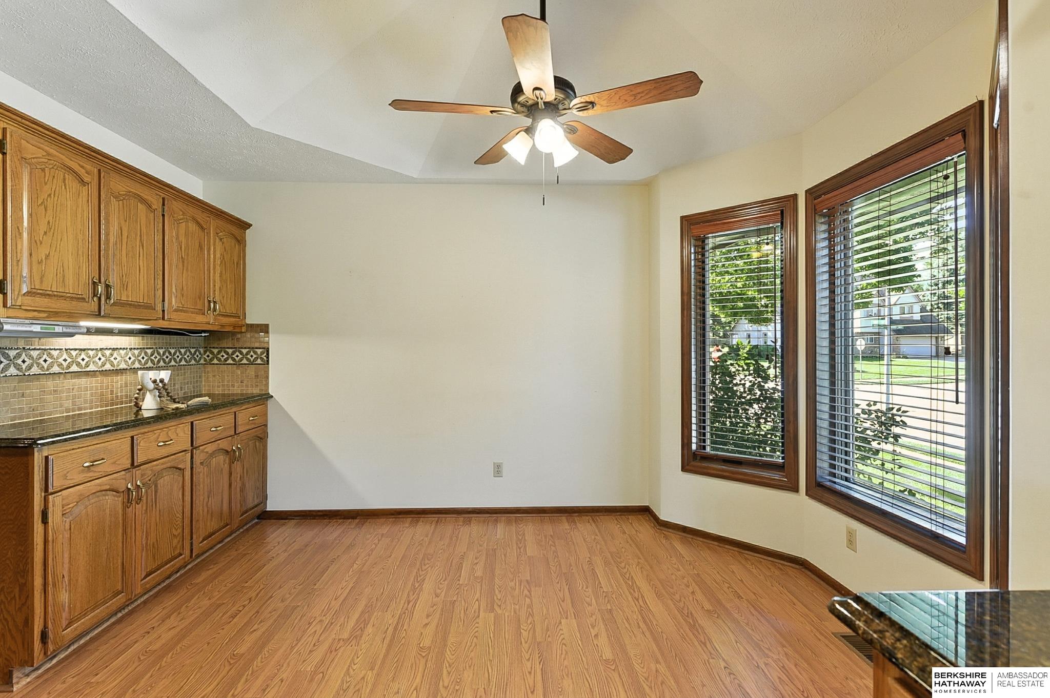 Omaha, Nebraska 68164, United States, 3 Bedrooms Bedrooms, ,3 BathroomsBathrooms,Residential,Active,205446