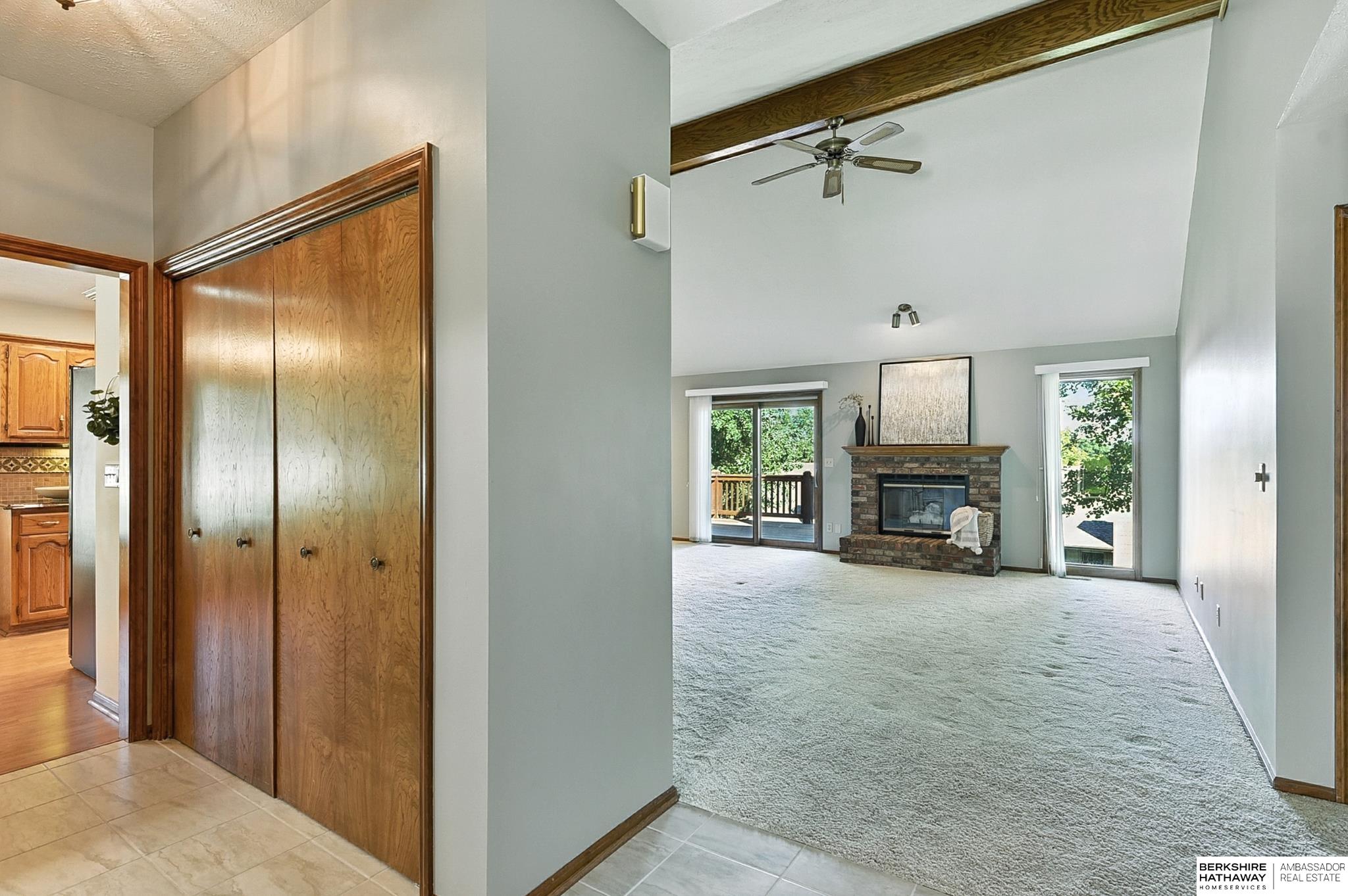 Omaha, Nebraska 68164, United States, 3 Bedrooms Bedrooms, ,3 BathroomsBathrooms,Residential,Active,205446