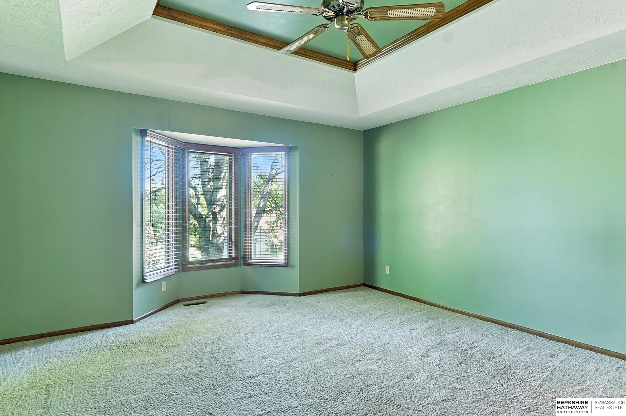 Omaha, Nebraska 68164, United States, 3 Bedrooms Bedrooms, ,3 BathroomsBathrooms,Residential,Active,205446