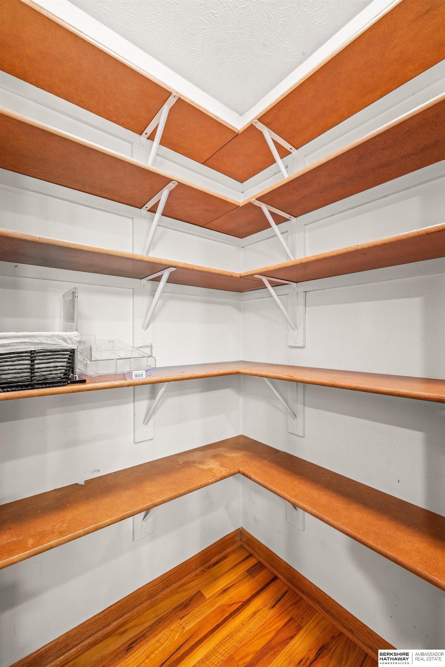 Omaha, Nebraska 68130, United States, 3 Bedrooms Bedrooms, ,3 BathroomsBathrooms,Residential,Active,228340