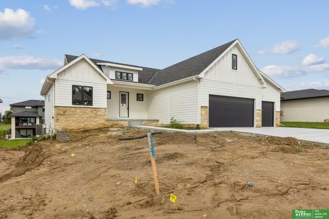 Photo of 3306 S 212th Street, Elkhorn, NE 68022 (MLS # 22526877)