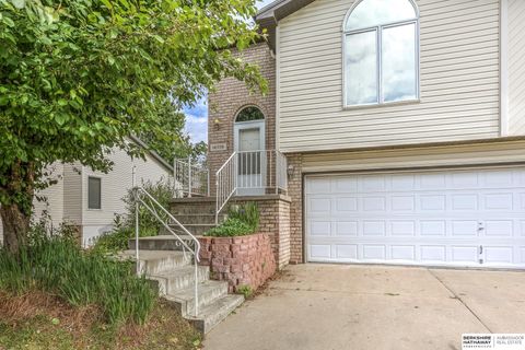 Photo of 16556 Monroe Street, Omaha, NE 68135 (MLS # 22614147)
