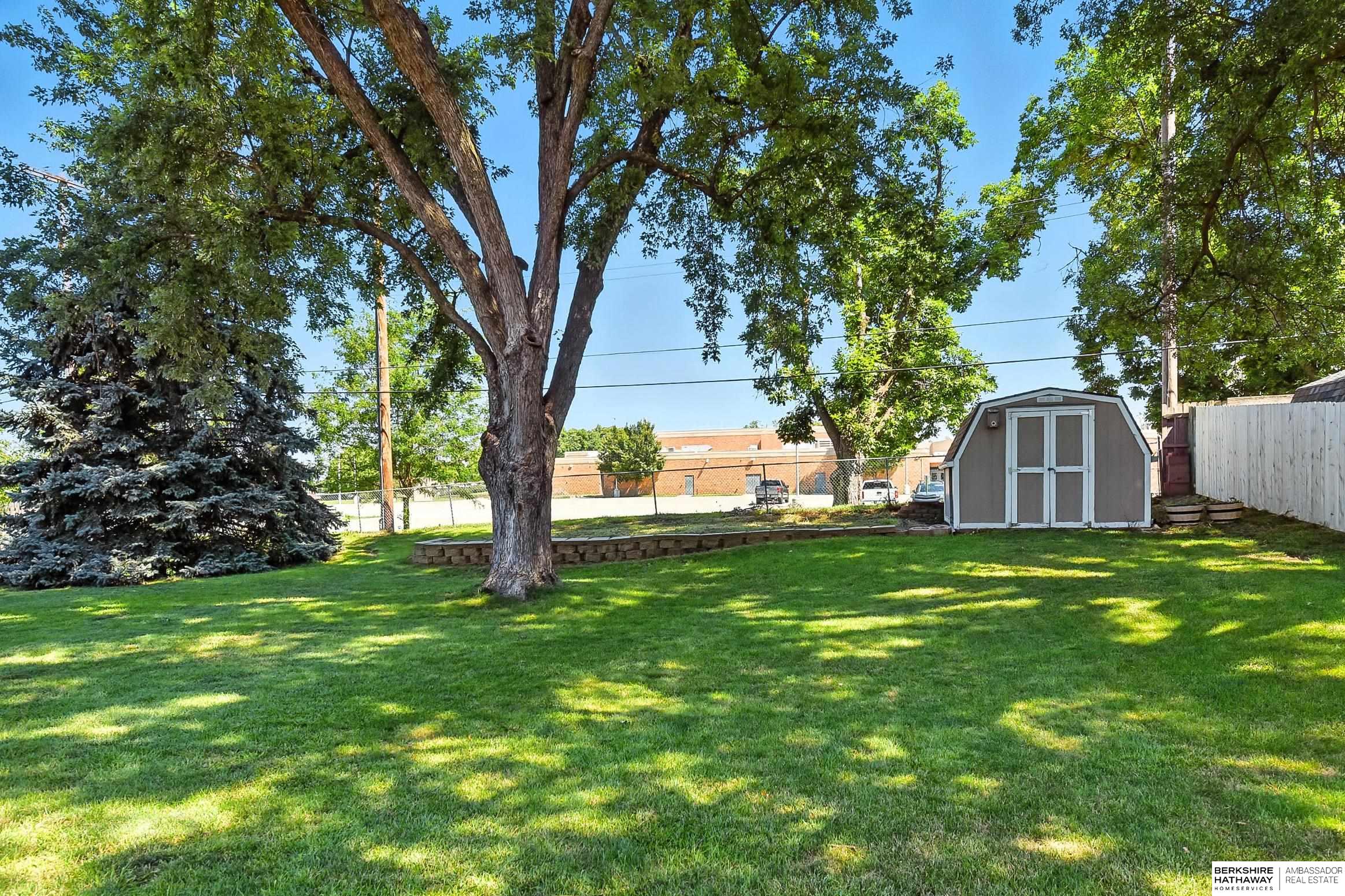 Omaha, Nebraska 68144, United States, 3 Bedrooms Bedrooms, ,2 BathroomsBathrooms,Residential,Active,218852