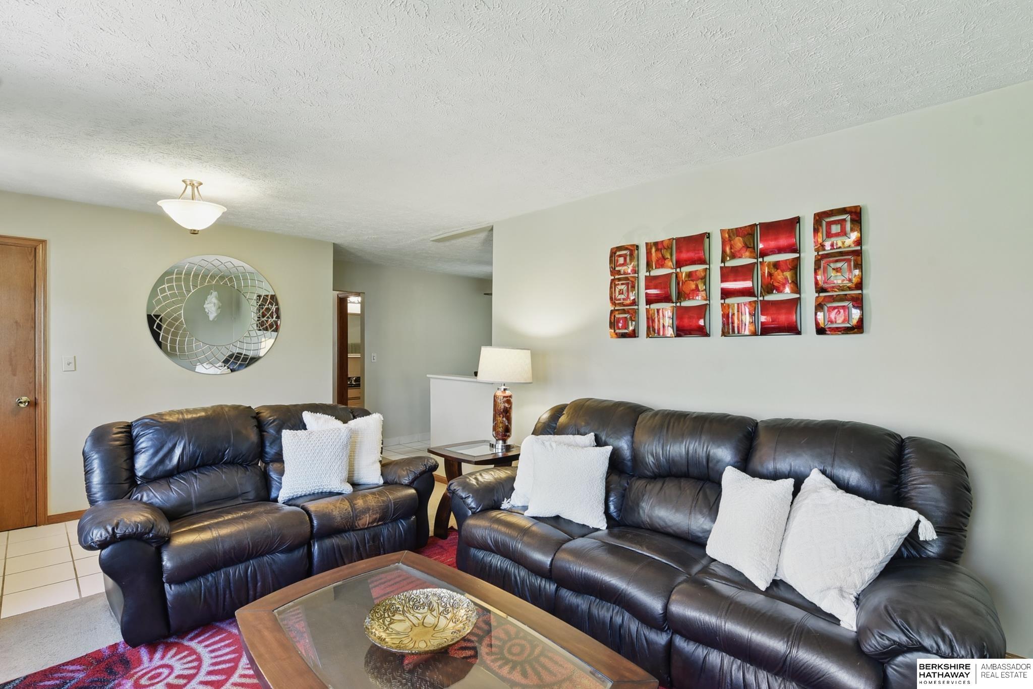 Omaha, Nebraska 68124, United States, 3 Bedrooms Bedrooms, ,2 BathroomsBathrooms,Residential,Pending,126037