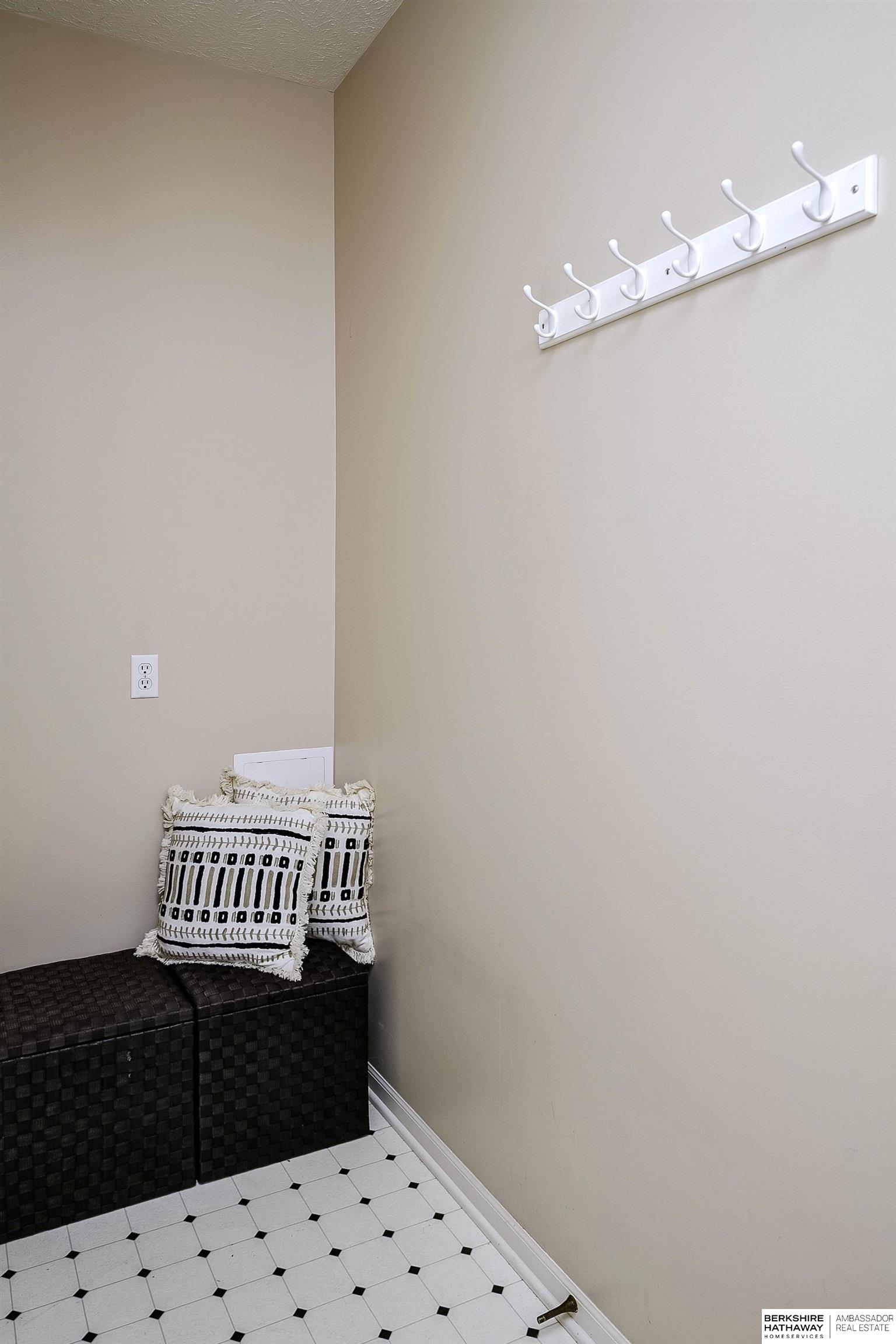 Omaha, Nebraska 68137, United States, 3 Bedrooms Bedrooms, ,3 BathroomsBathrooms,Residential,Active,147502