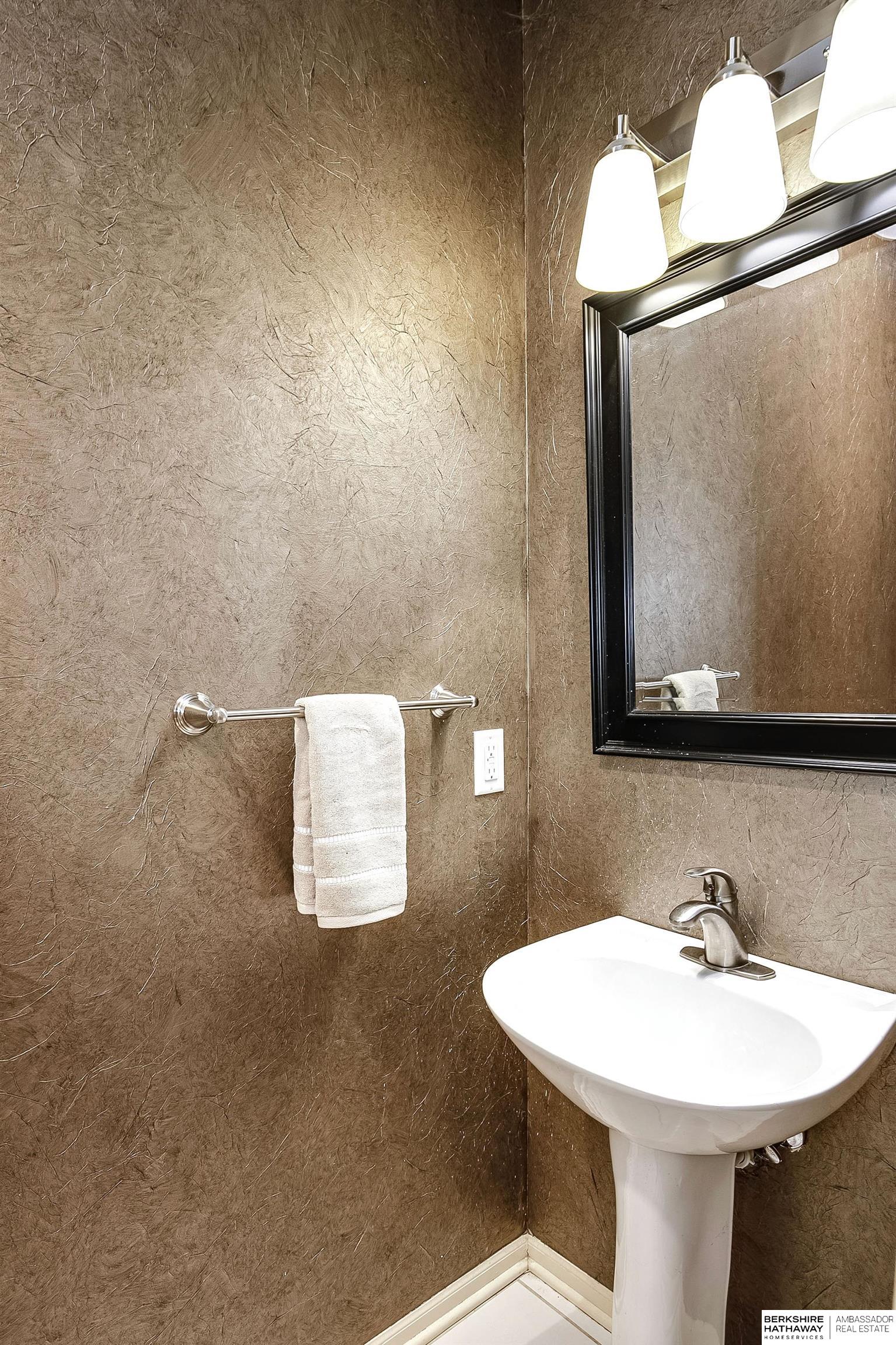 Omaha, Nebraska 68137, United States, 3 Bedrooms Bedrooms, ,3 BathroomsBathrooms,Residential,Active,147502