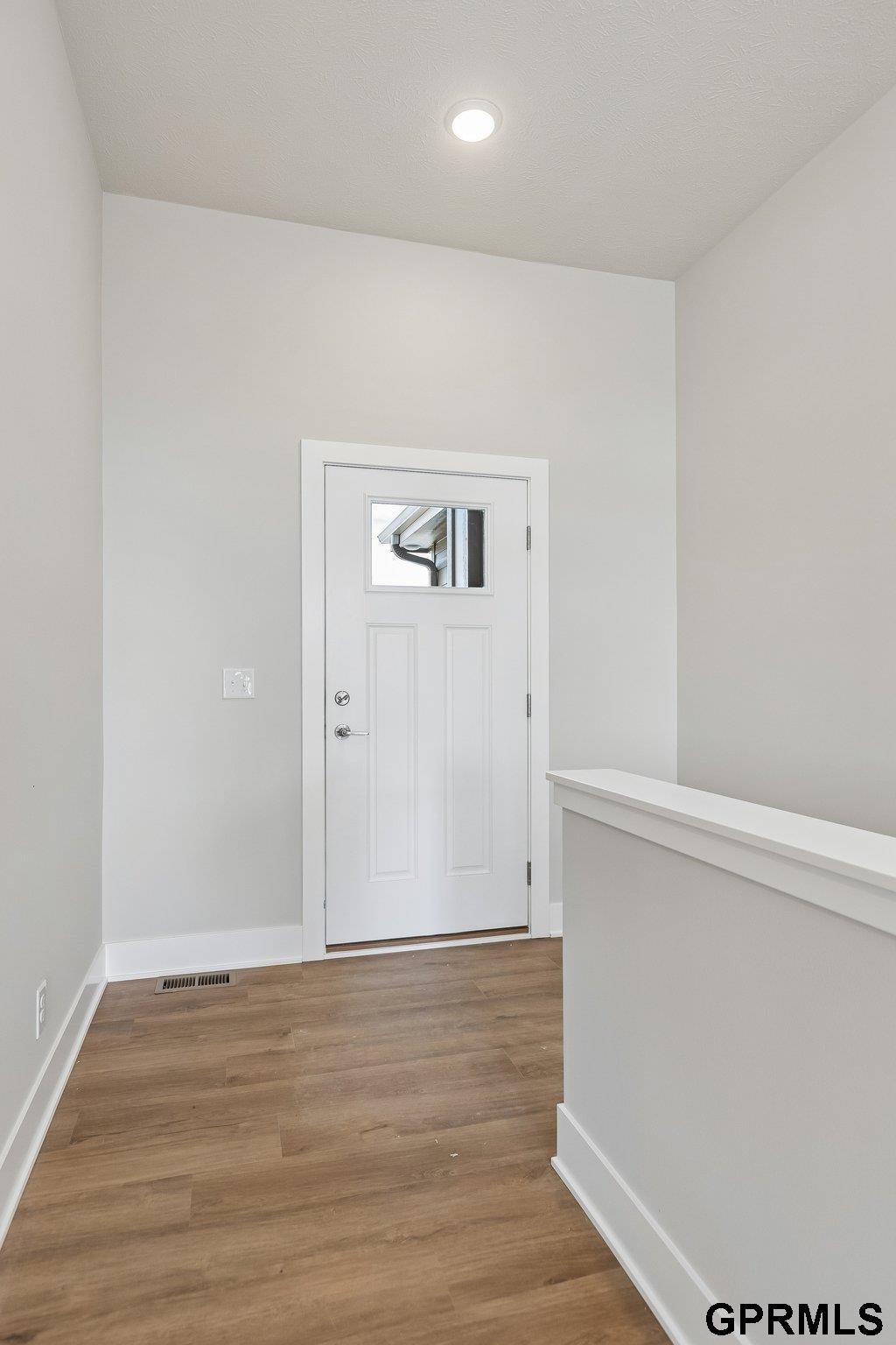 5714 Kestrel Parkway